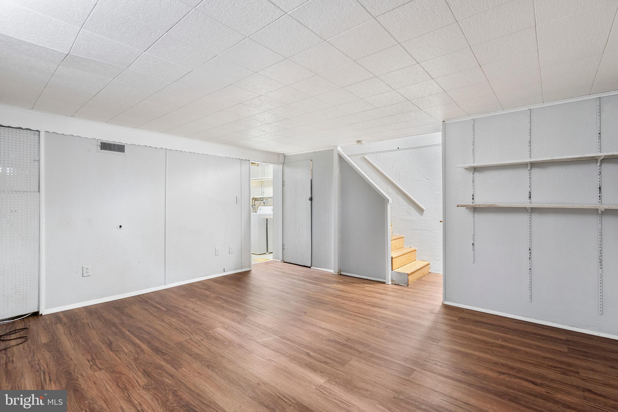 RIDGELEIGH - Residential Lease