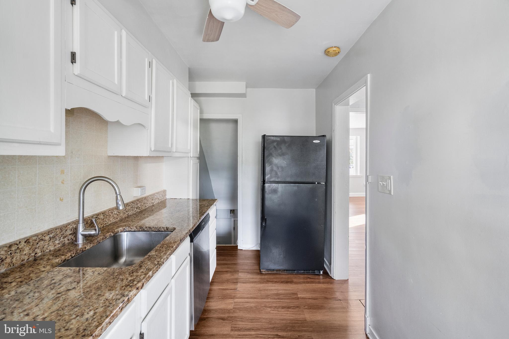 RIDGELEIGH - Residential Lease