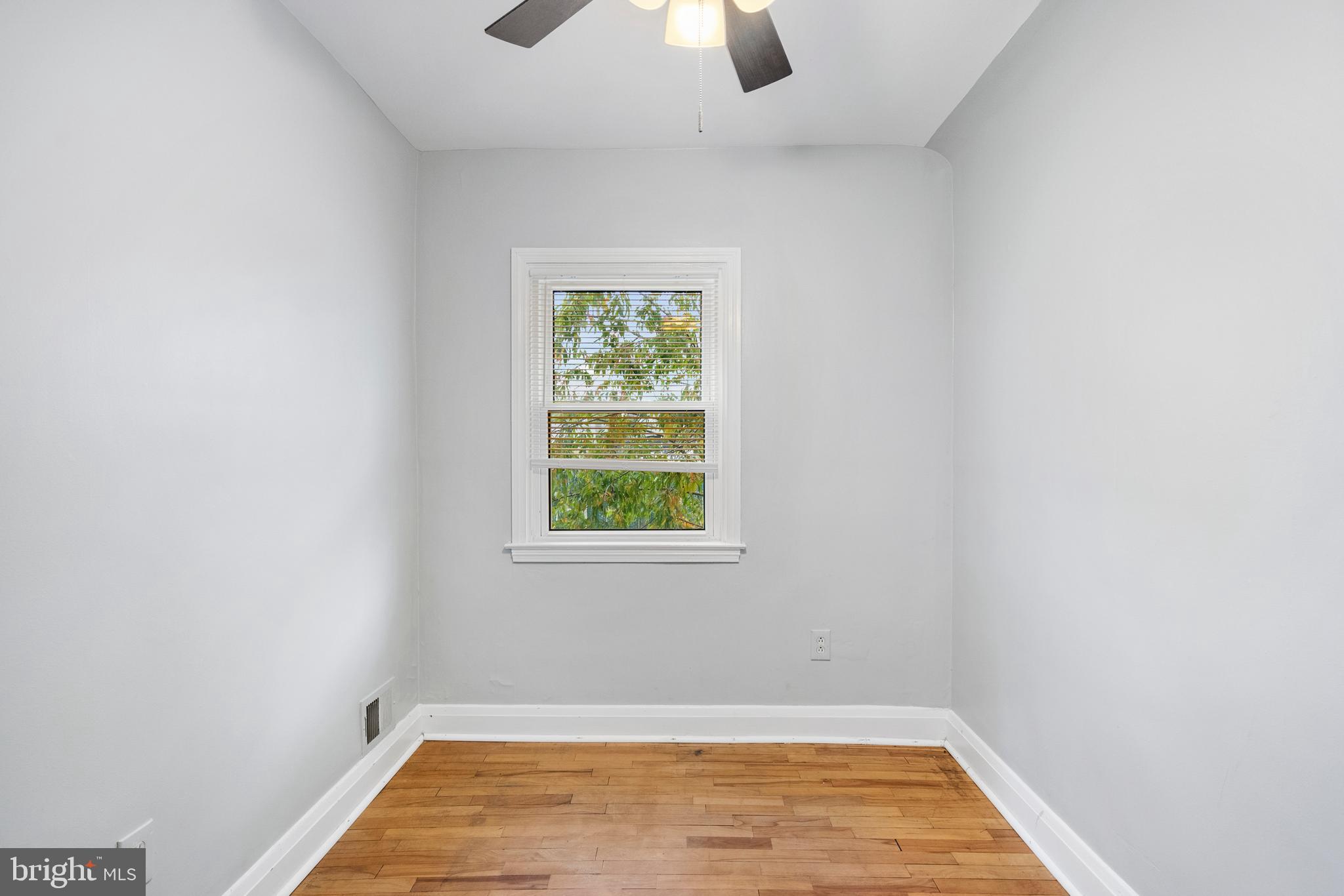 RIDGELEIGH - Residential Lease