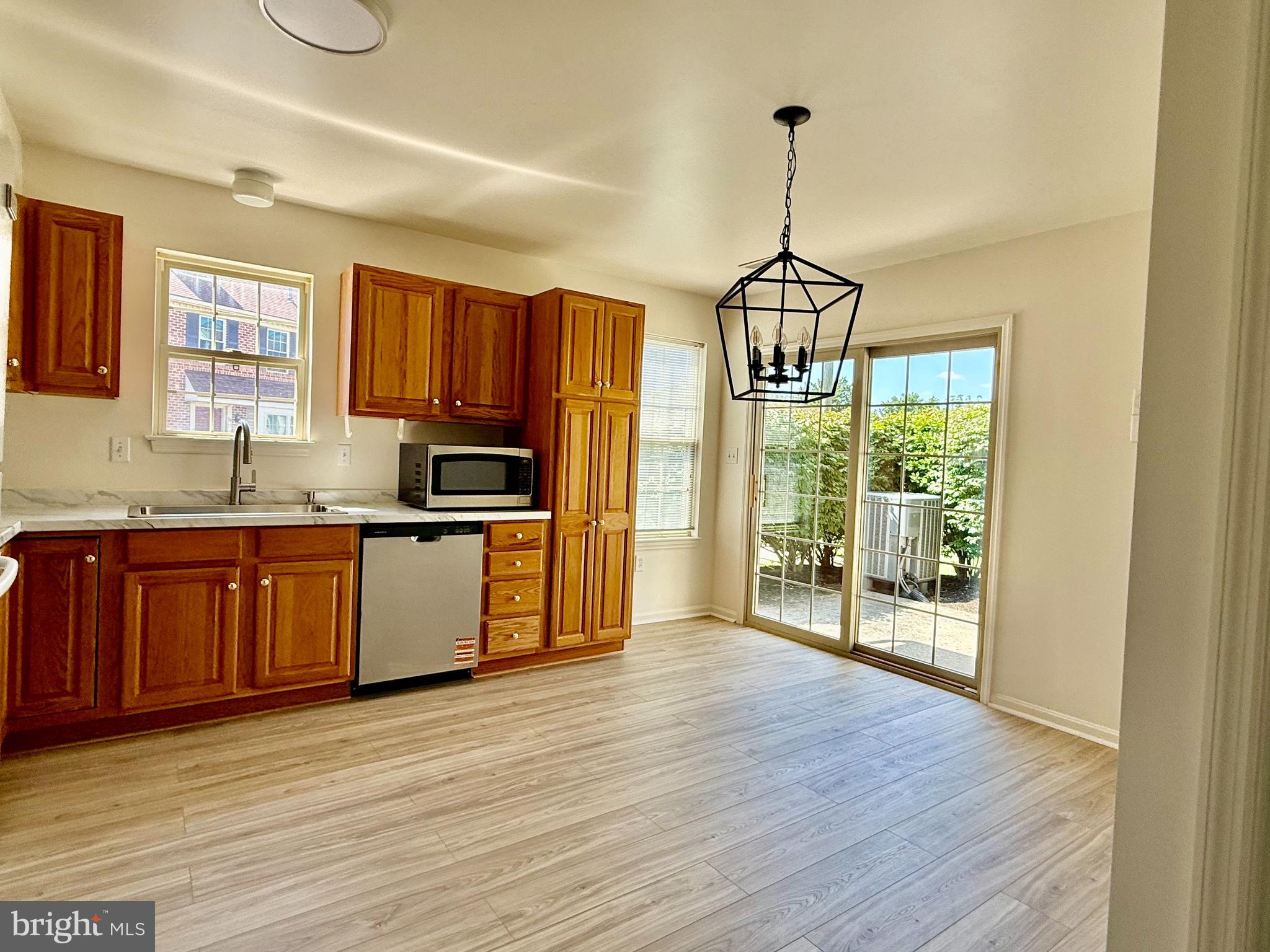 39 ACORN BOULEVARD