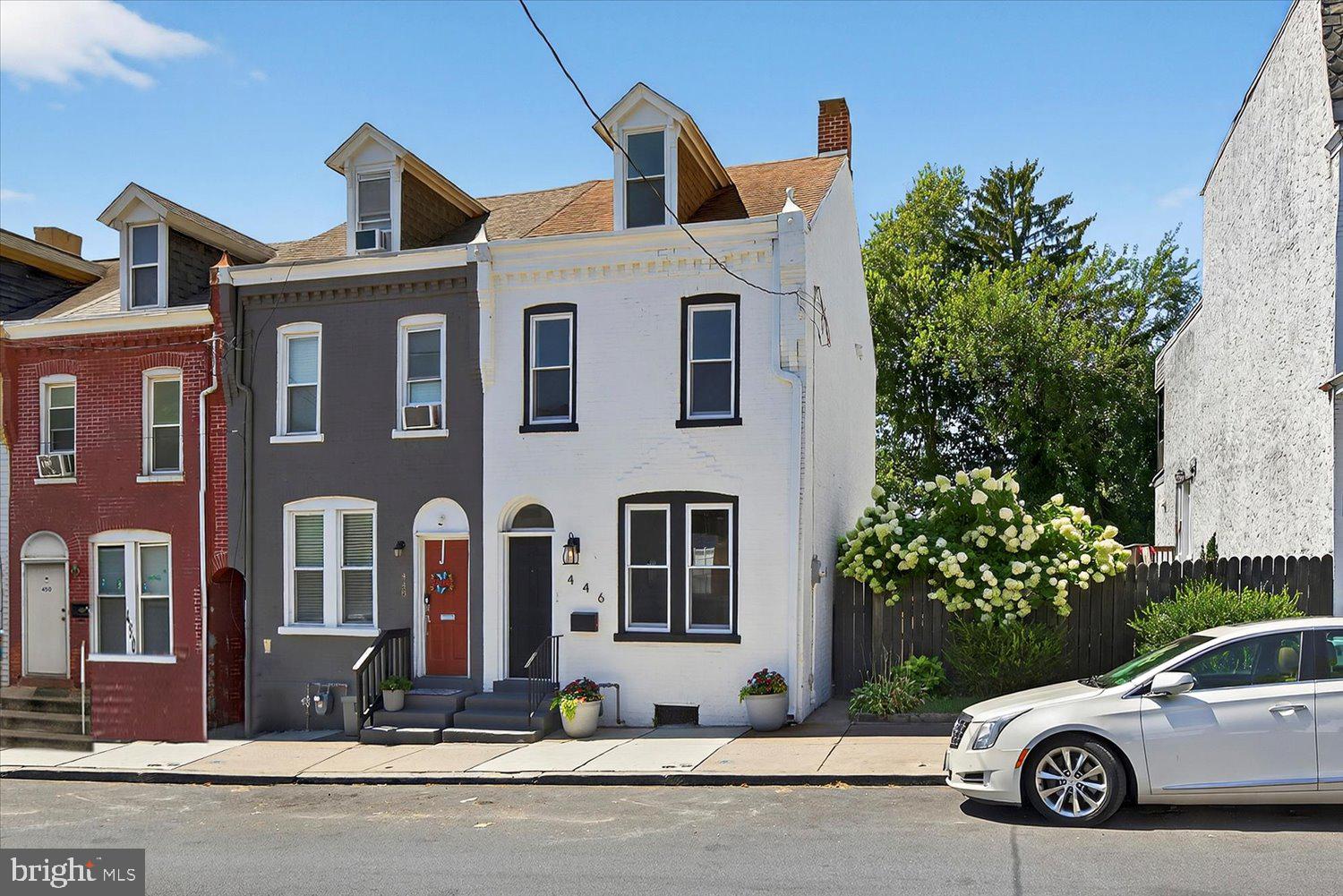 446 S PLUM STREET