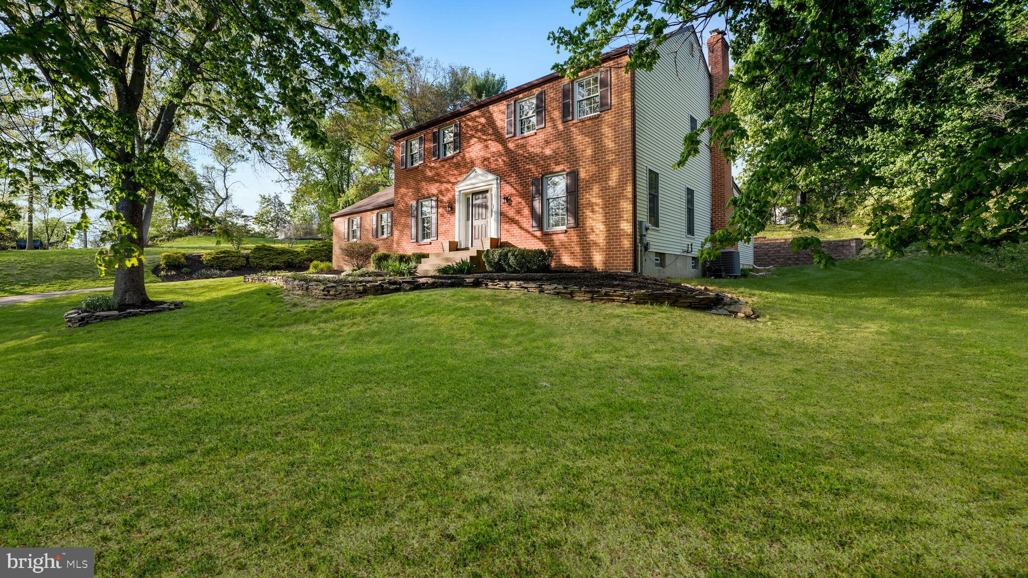 SPRING VALLEY - Residential