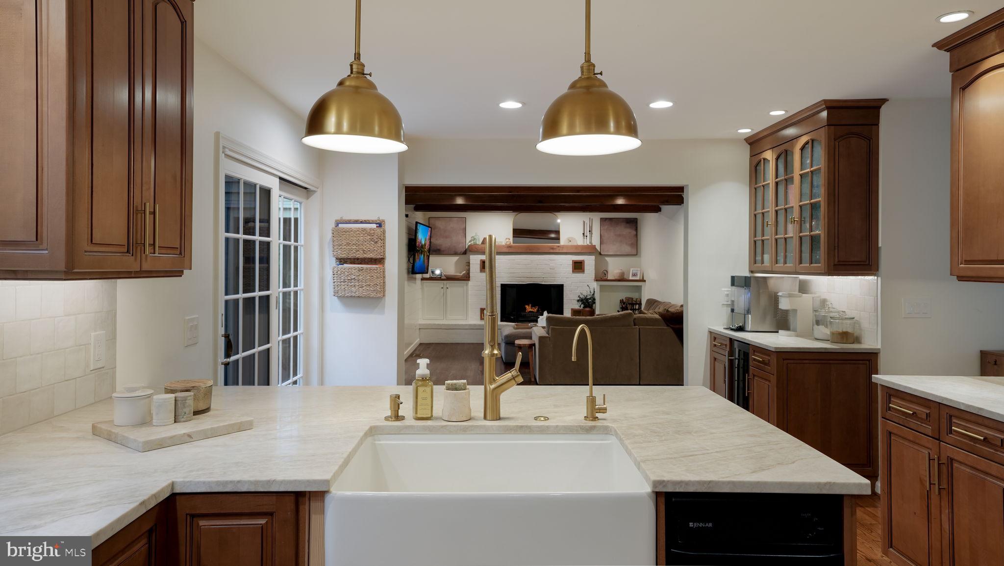 SPRING VALLEY - Residential