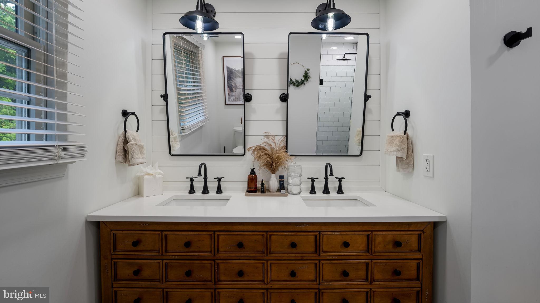 SPRING VALLEY - Residential