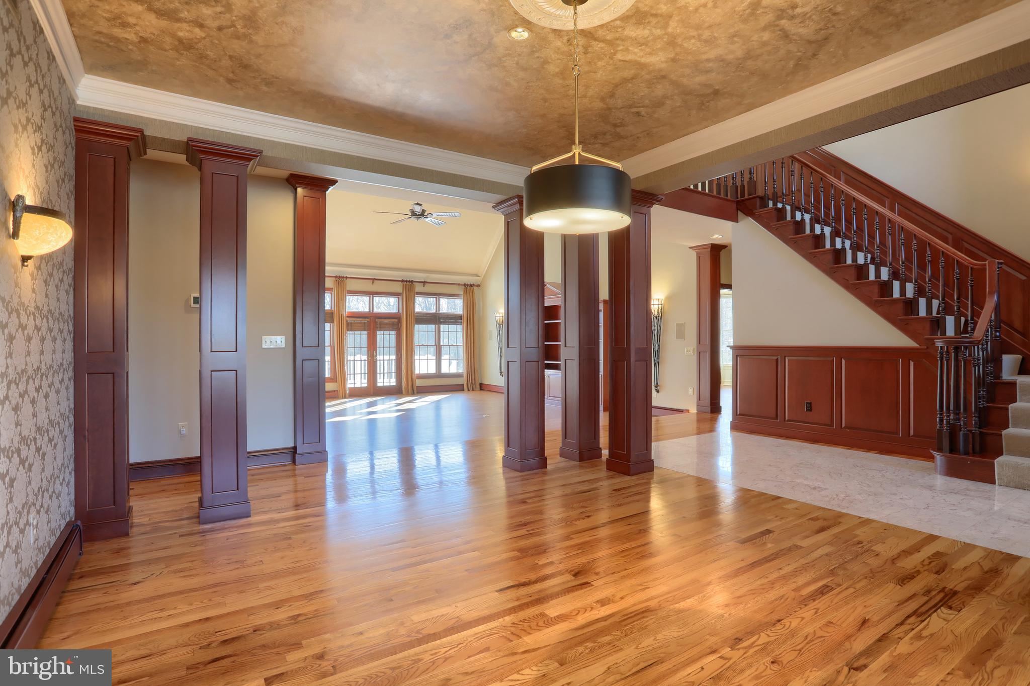 EDISON WOODS - Residential