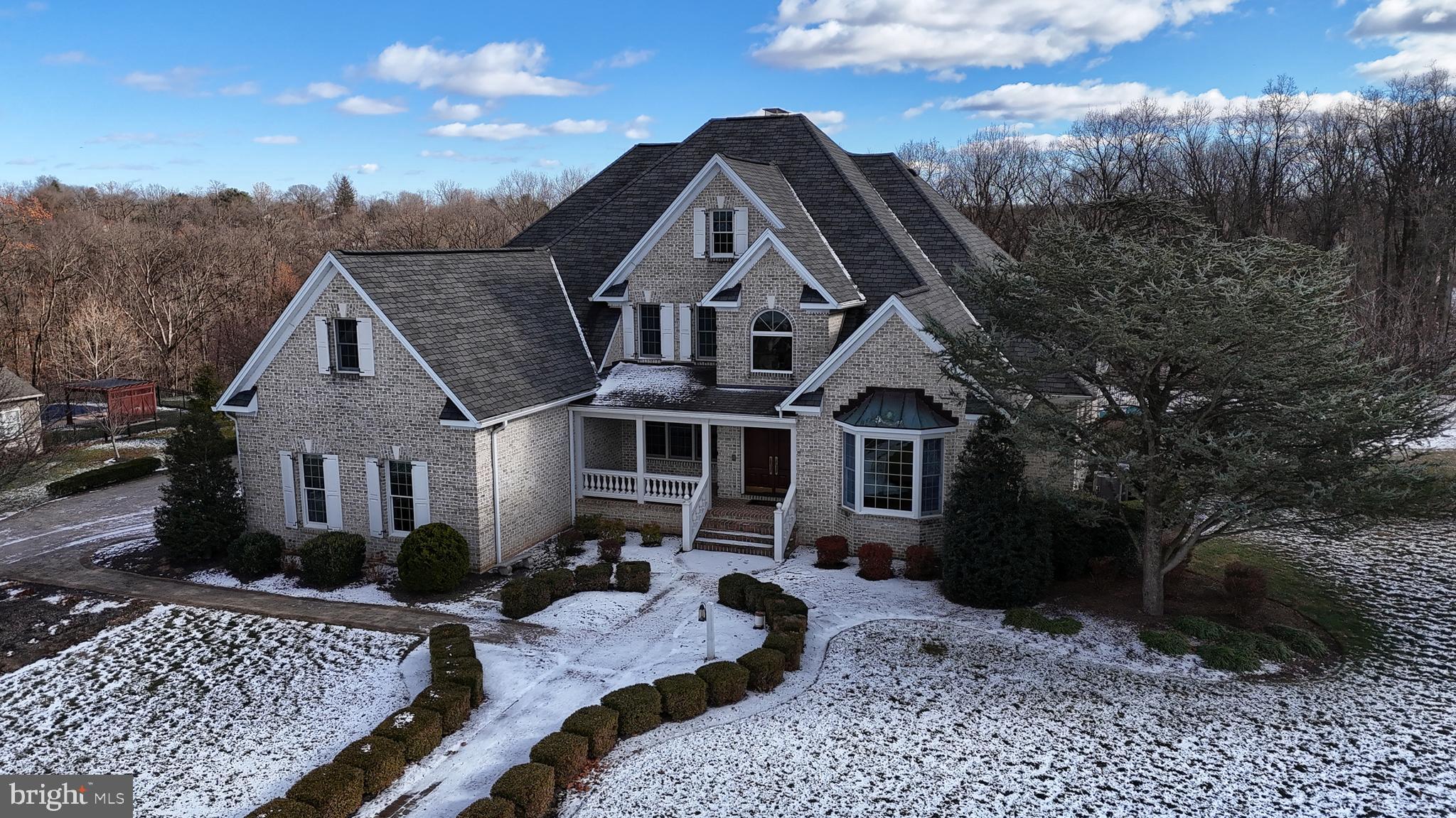 EDISON WOODS - Residential