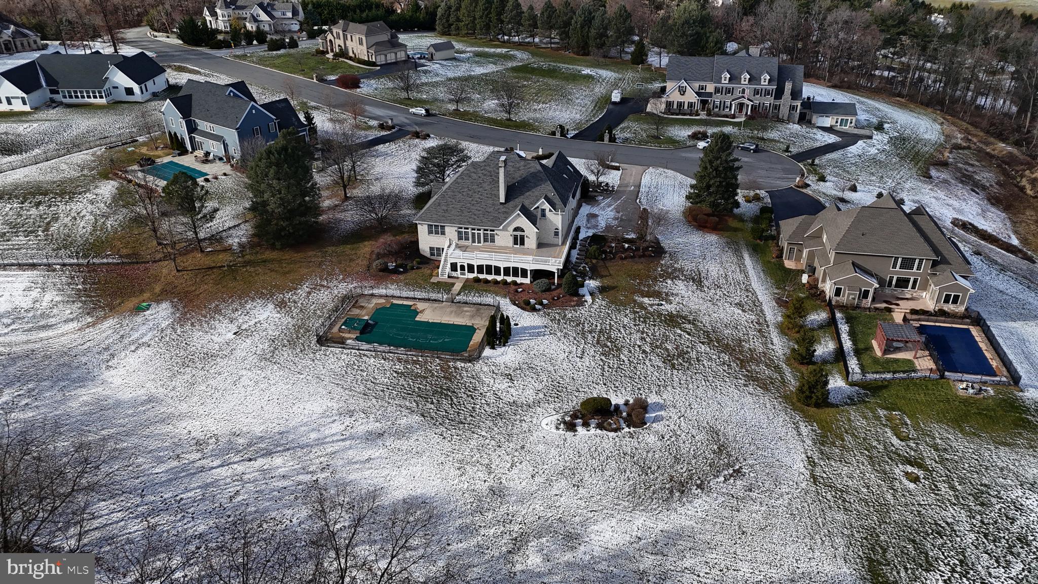 EDISON WOODS - Residential