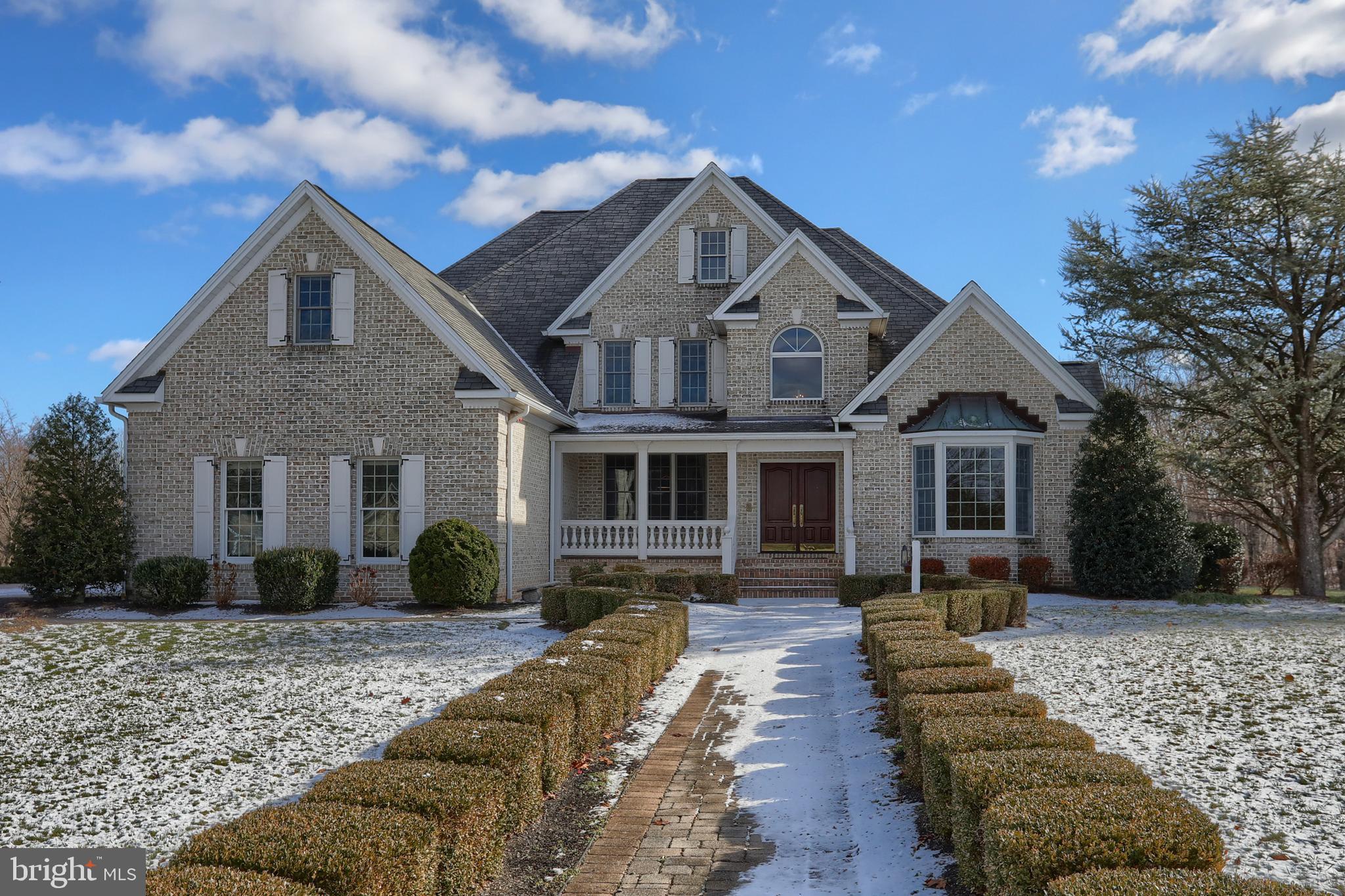 EDISON WOODS - Residential