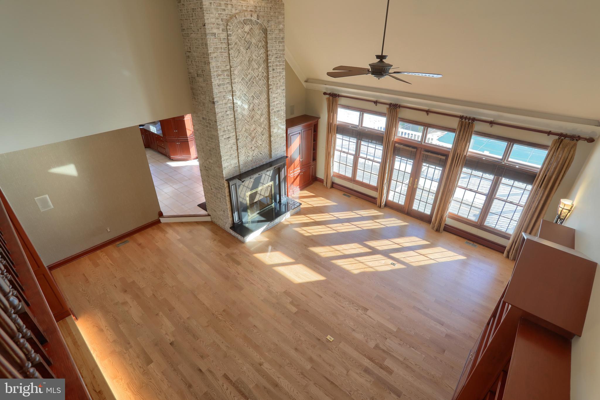 EDISON WOODS - Residential