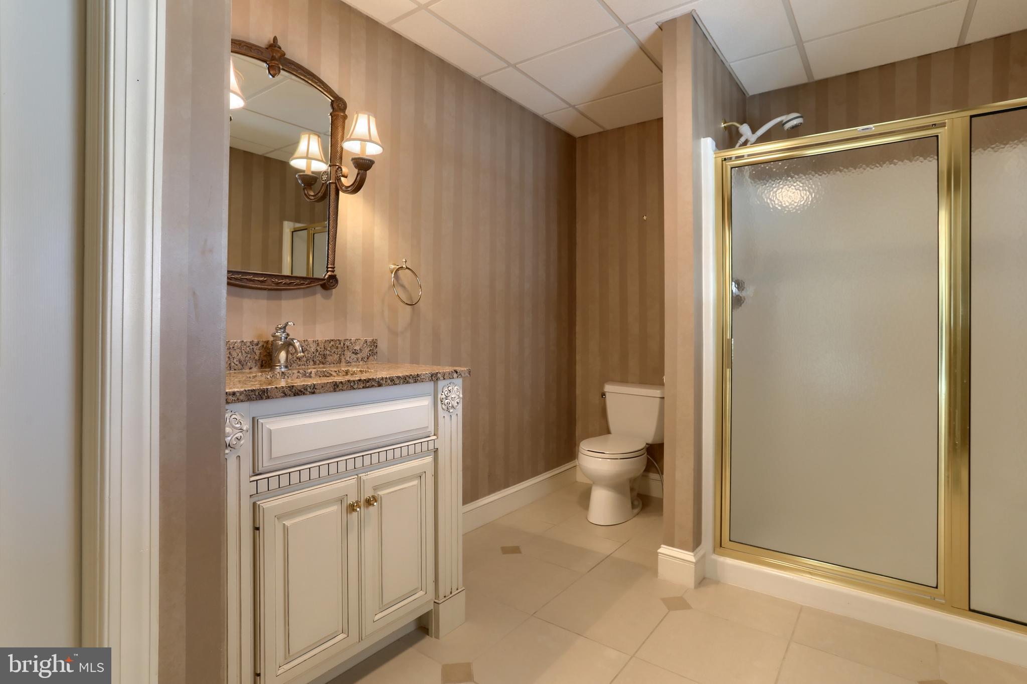 EDISON WOODS - Residential