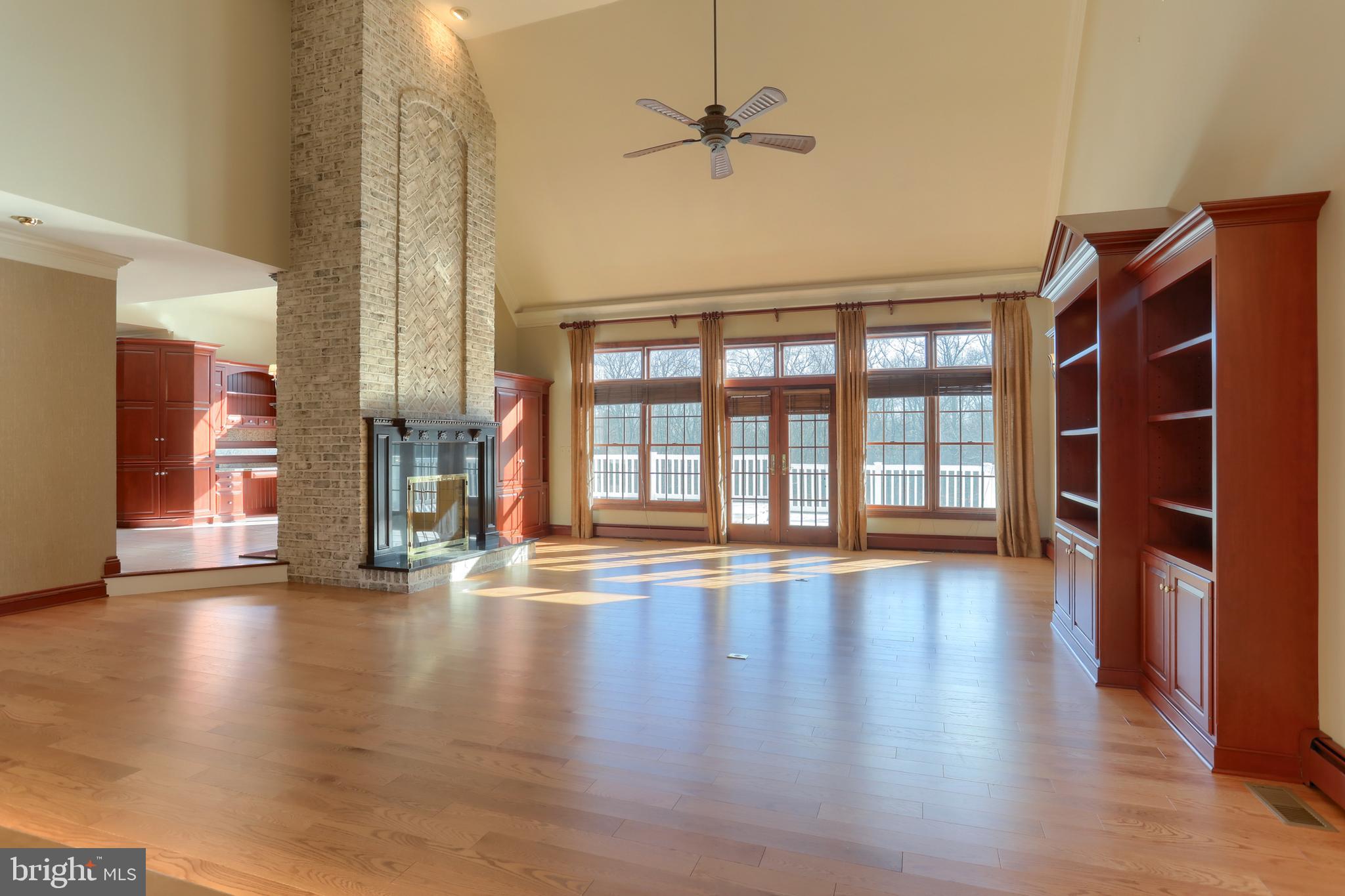 EDISON WOODS - Residential