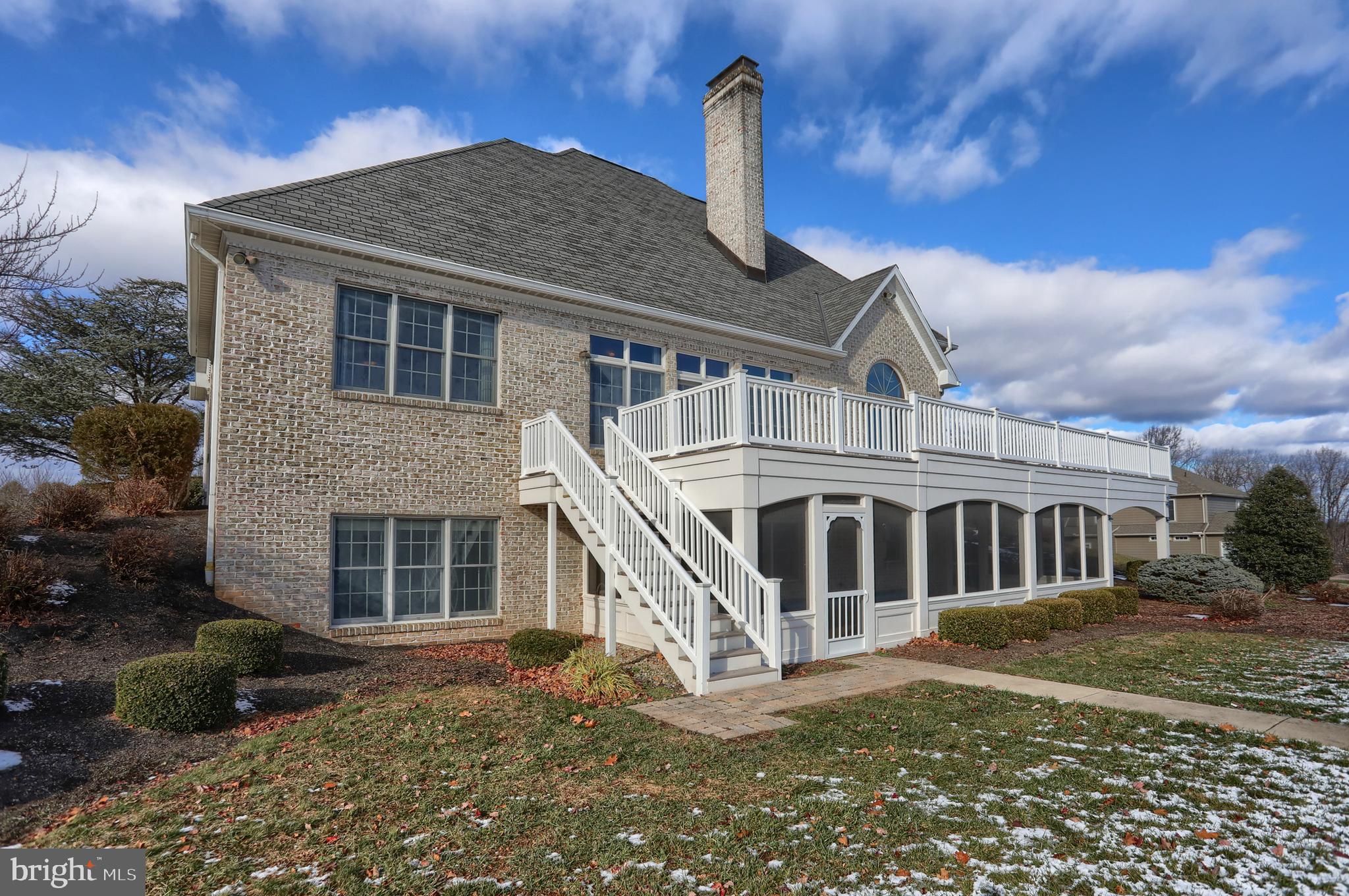 EDISON WOODS - Residential