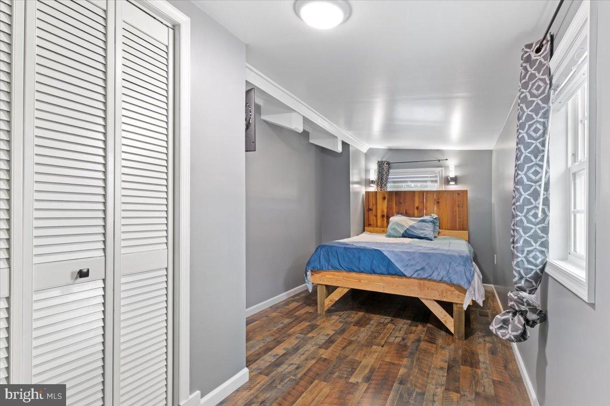 BLUE RIDGE SHORES - Residential