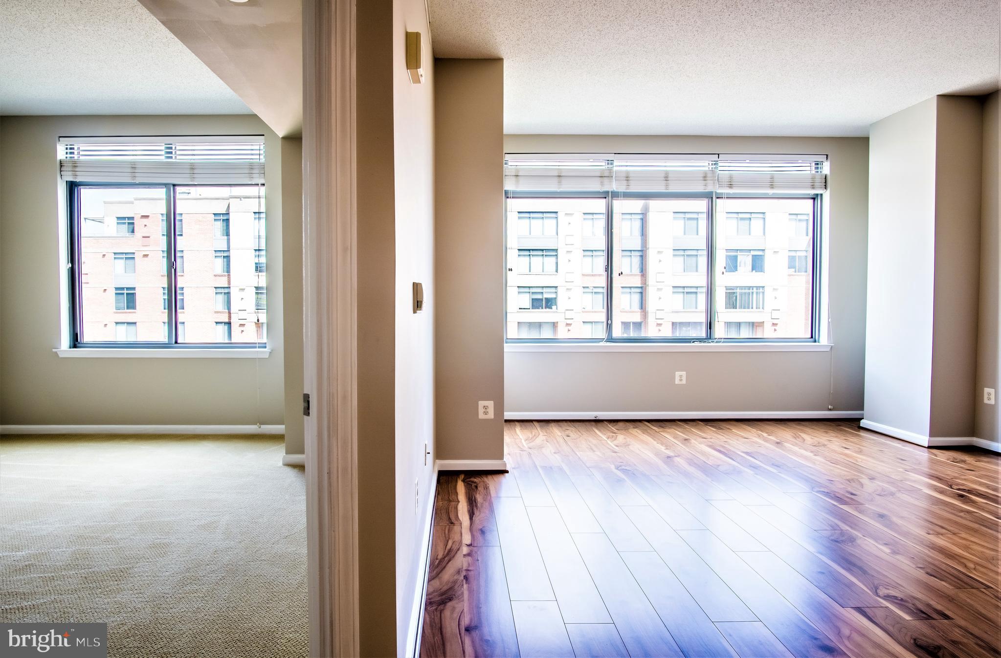 GALLERY AT WHITE FLINT - Residential