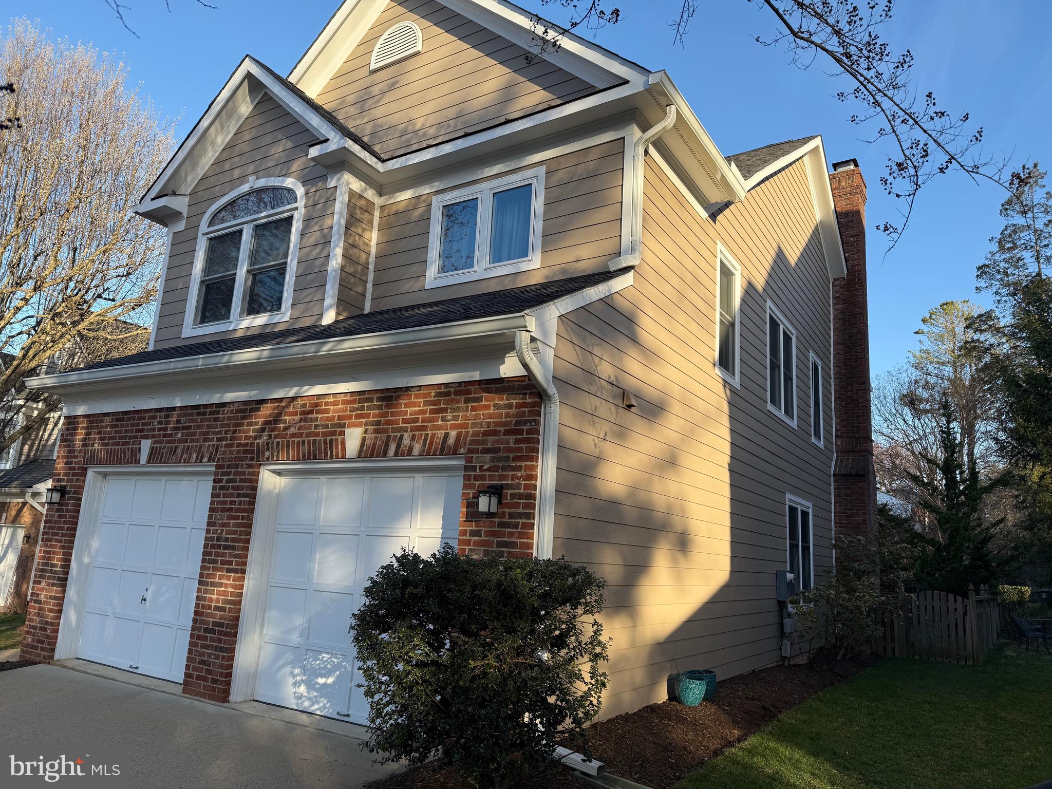 ARLINGTON - Residential