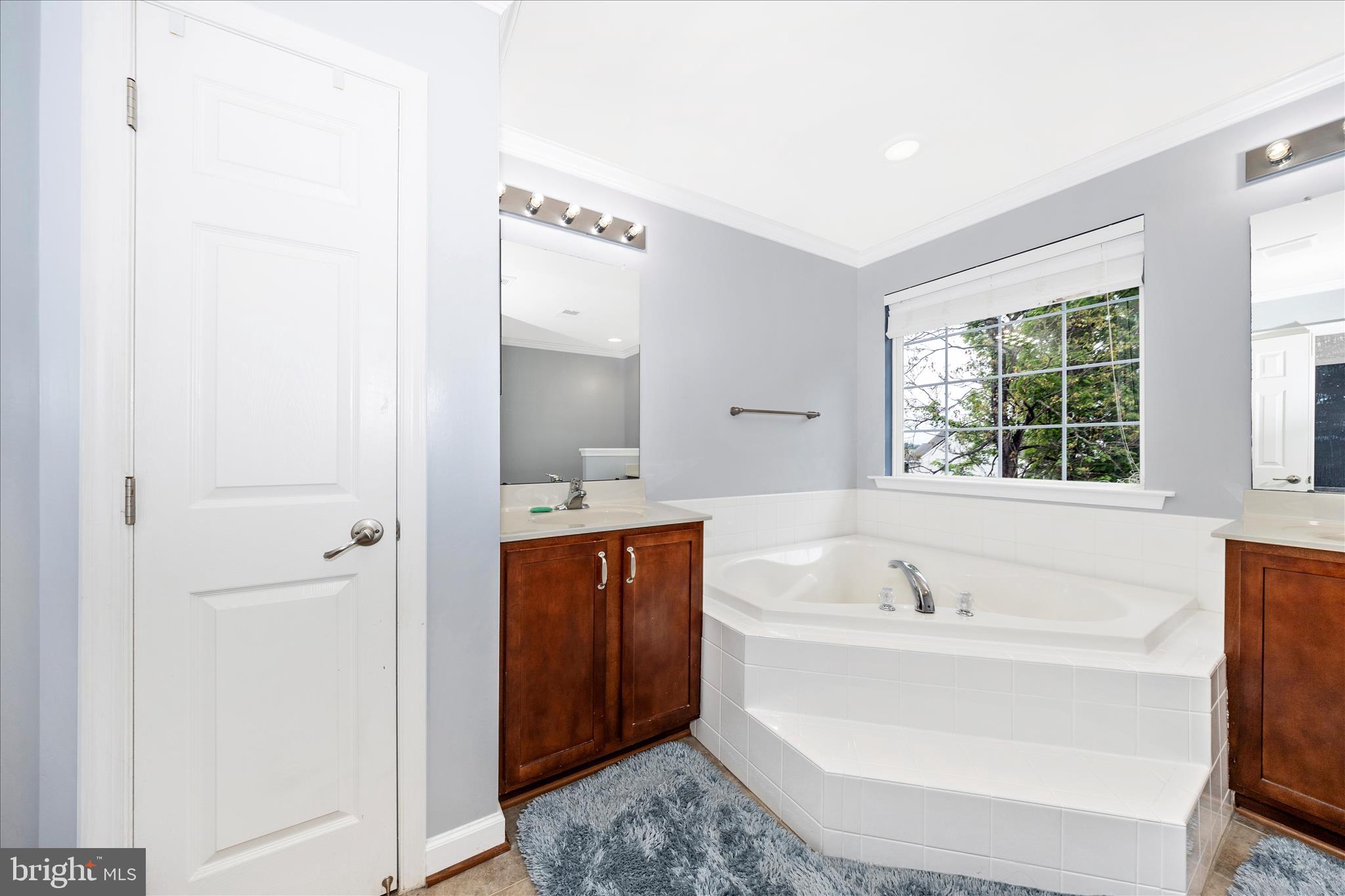 CANAL RUN - Residential