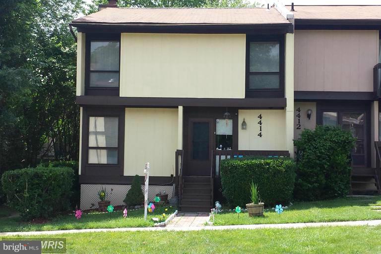 ELAN MEWS - Residential