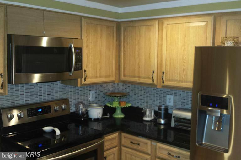 ELAN MEWS - Residential