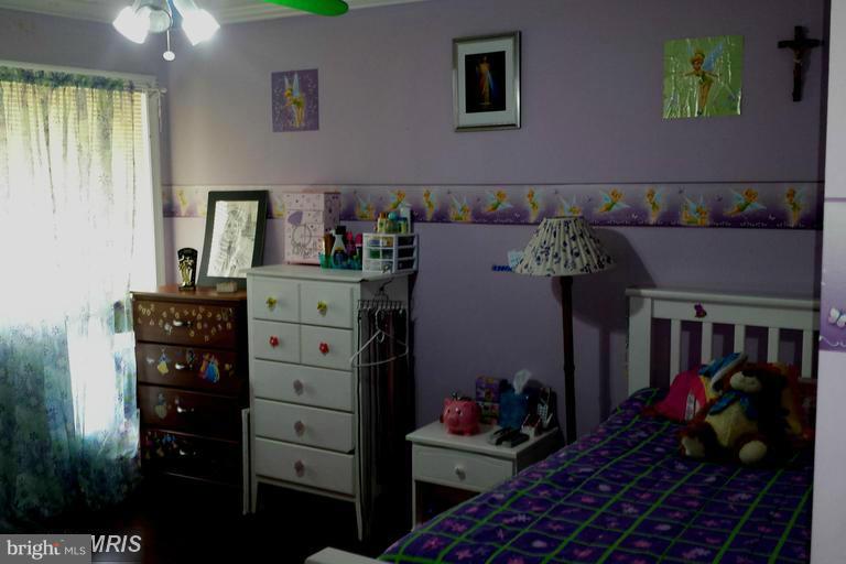 ELAN MEWS - Residential