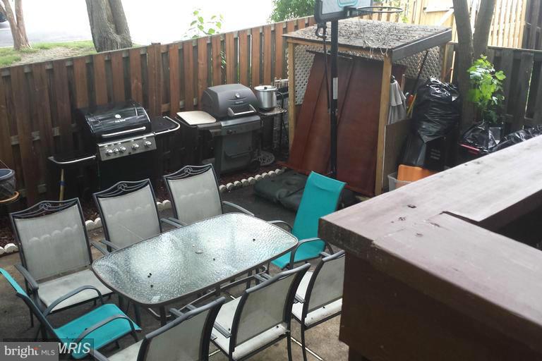 ELAN MEWS - Residential