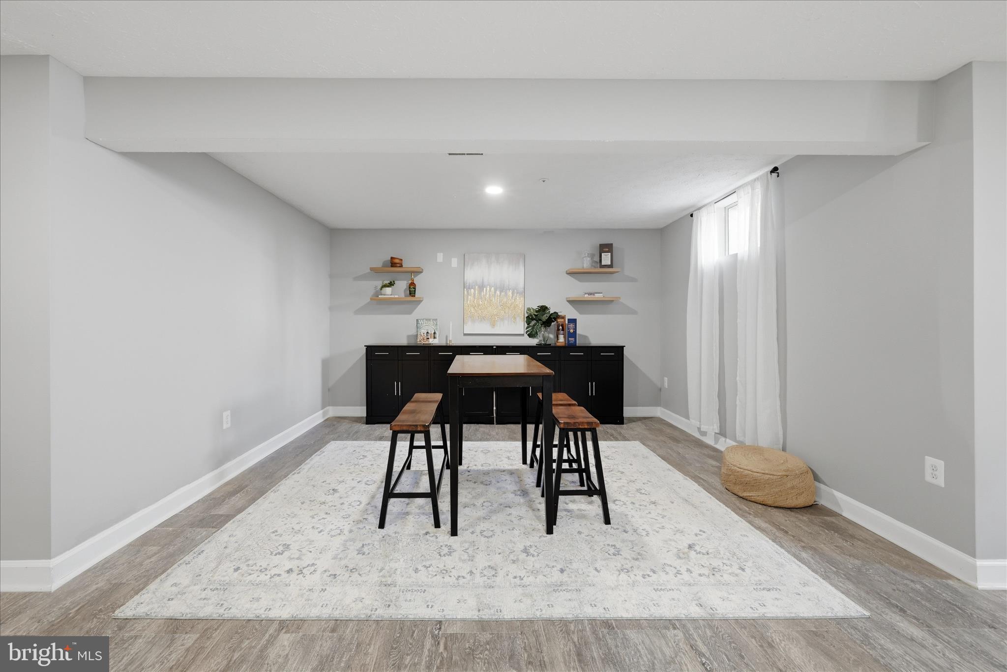 STEEDS GRANT - Residential