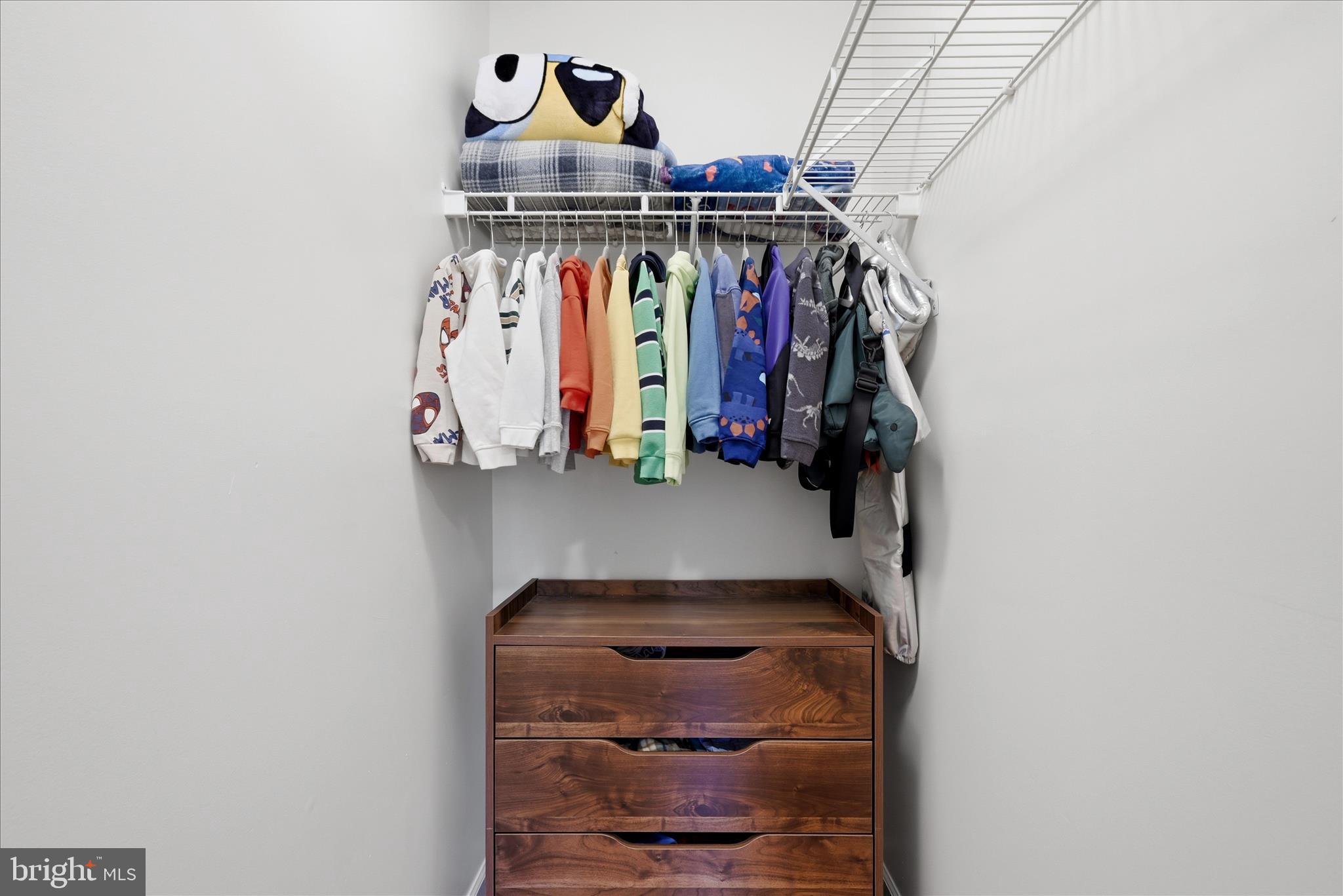 STEEDS GRANT - Residential