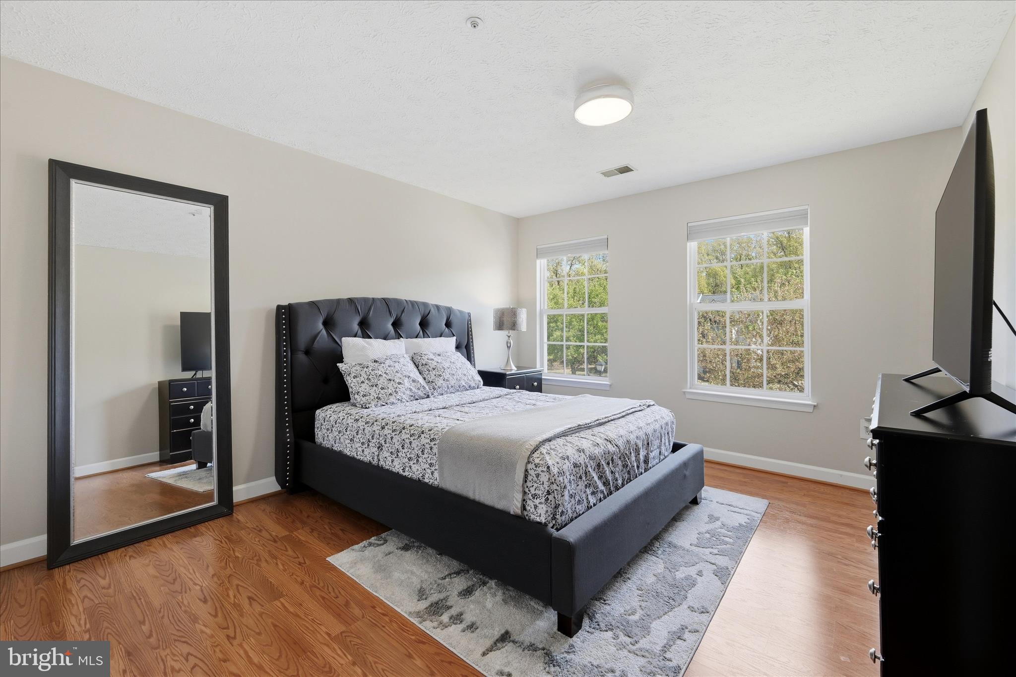 STEEDS GRANT - Residential