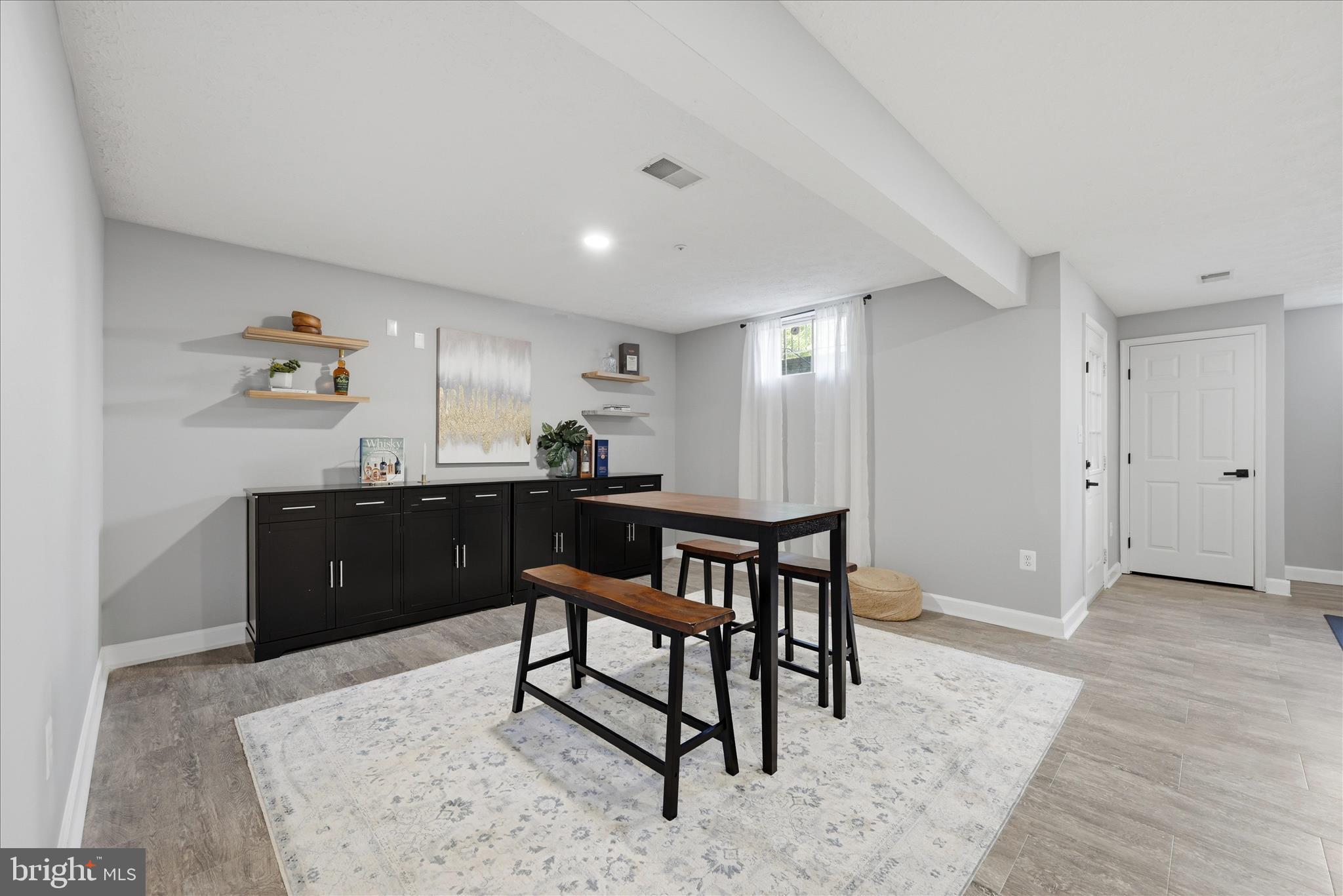 STEEDS GRANT - Residential