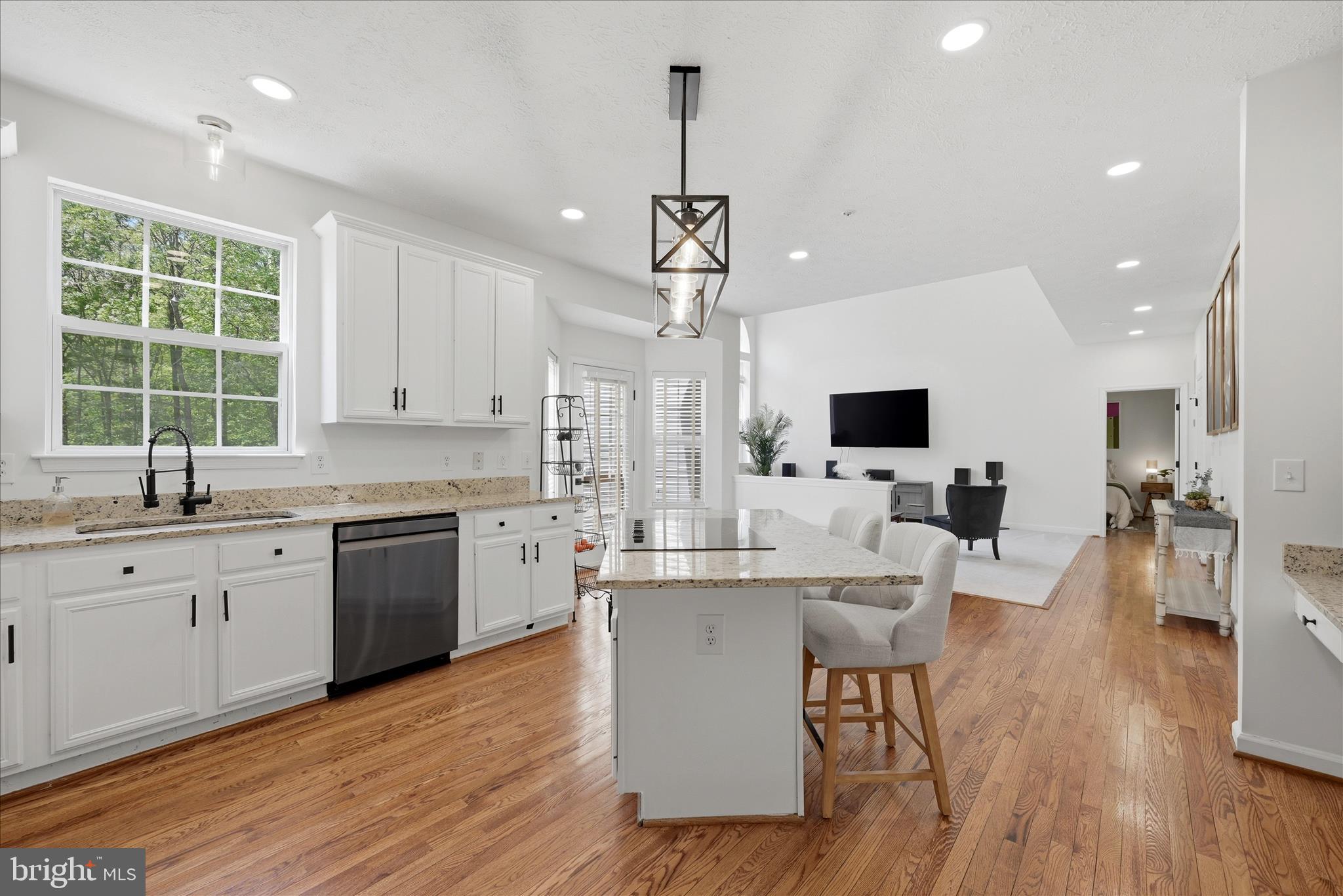 STEEDS GRANT - Residential