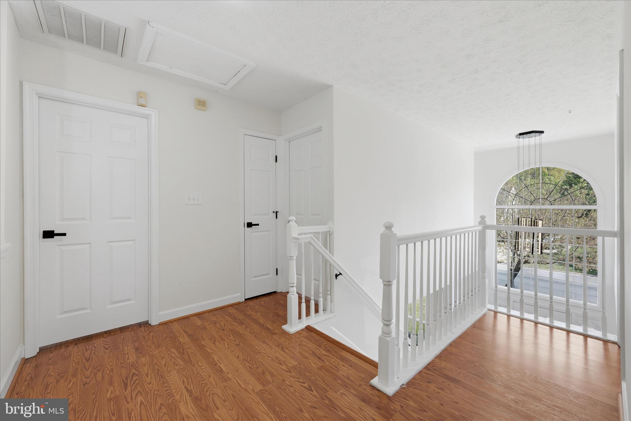 STEEDS GRANT - Residential