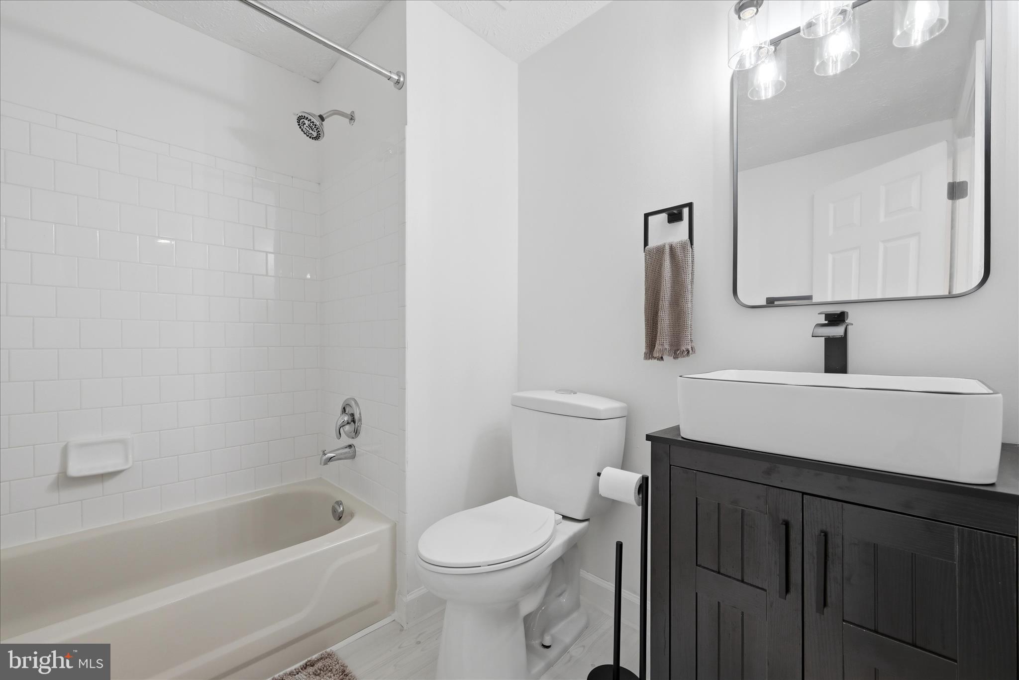 STEEDS GRANT - Residential