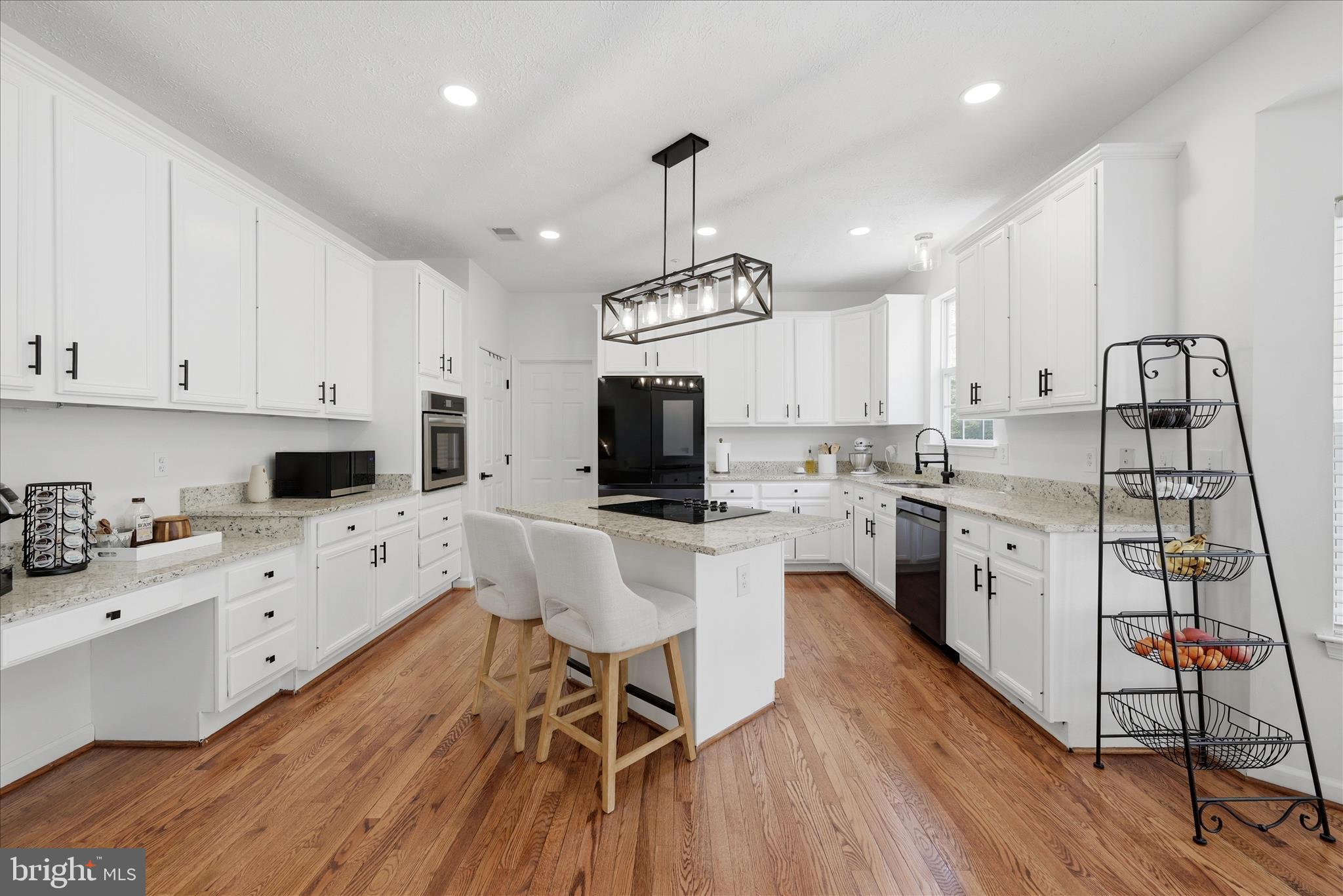 STEEDS GRANT - Residential