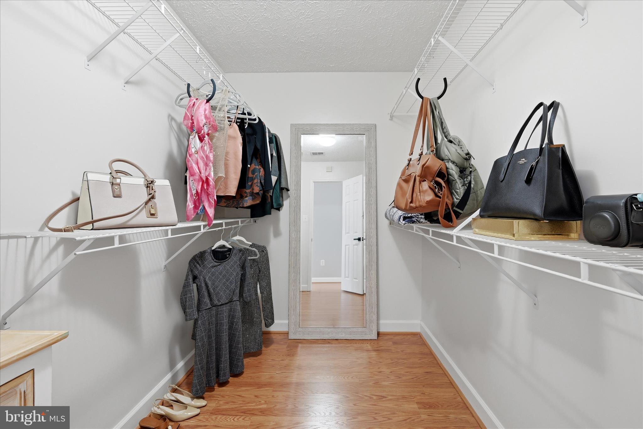 STEEDS GRANT - Residential