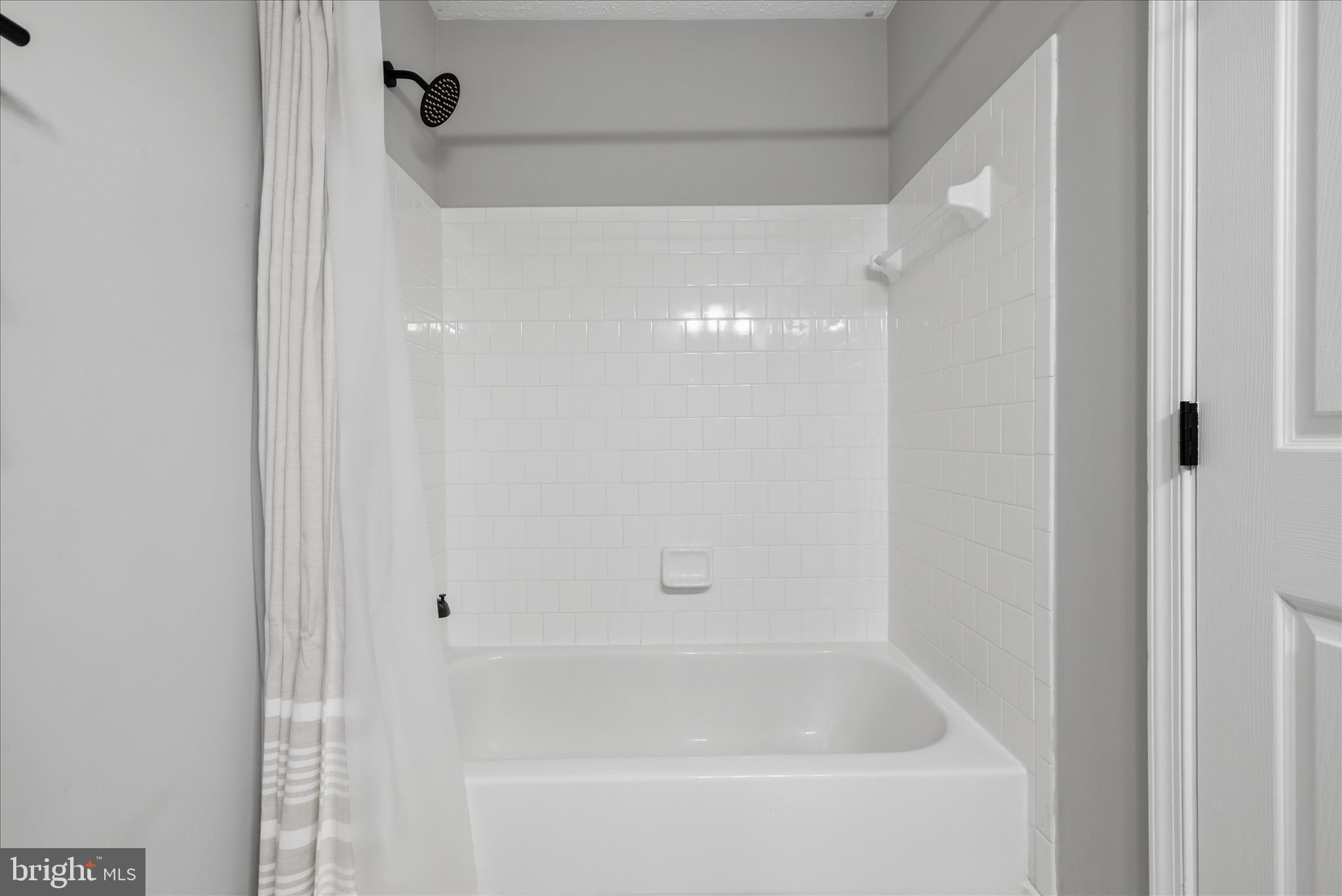 STEEDS GRANT - Residential