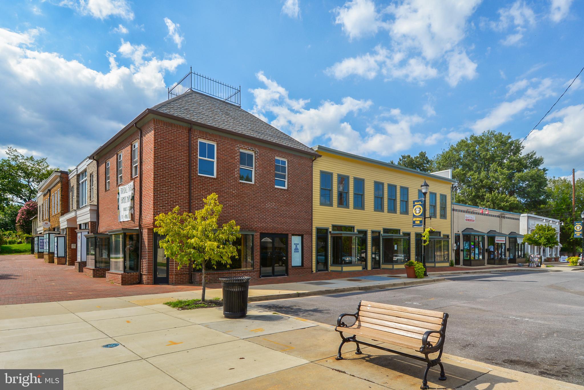 GRETTAS ADDN TO RIVERDAL - Residential