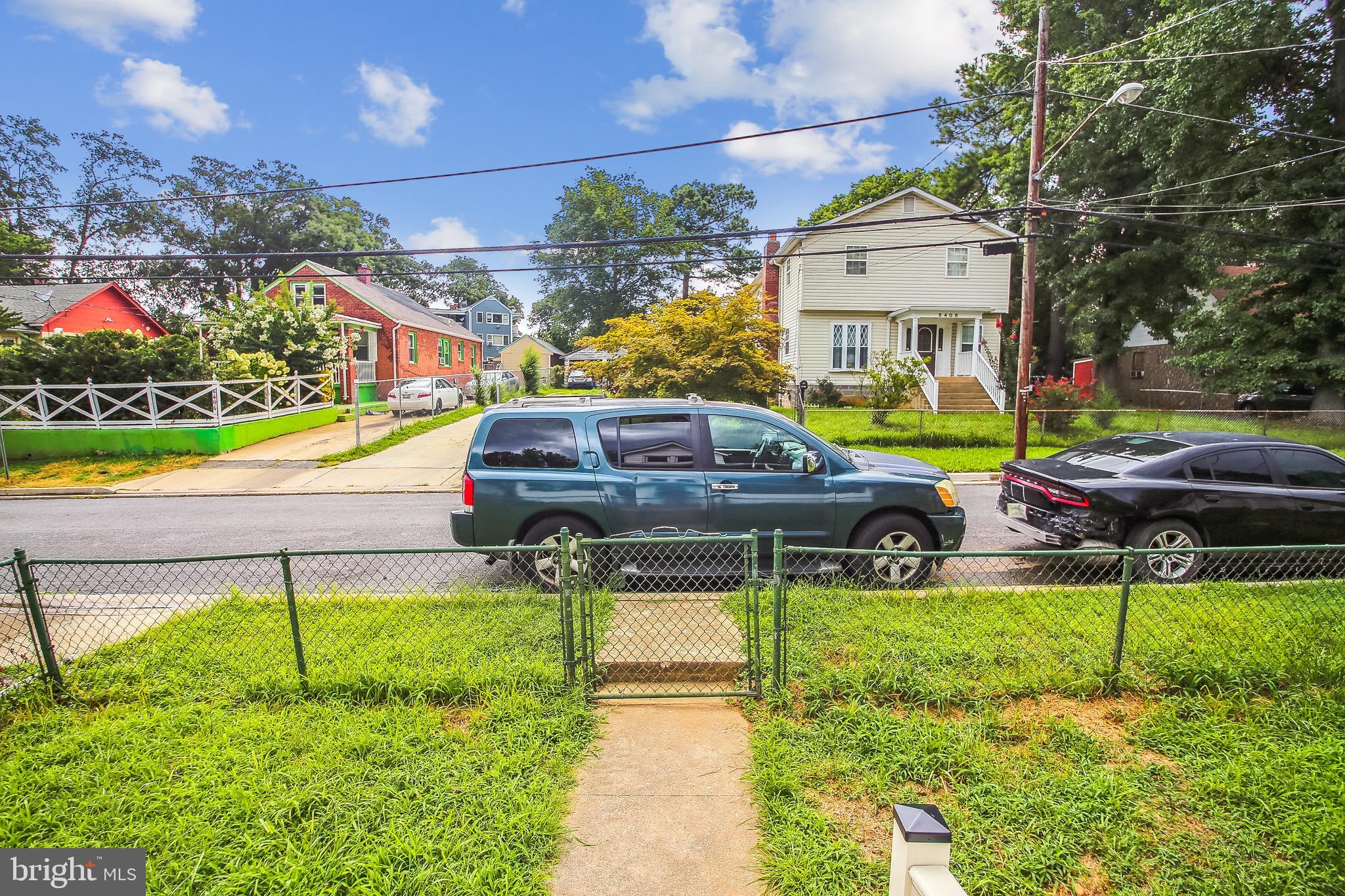 GRETTAS ADDN TO RIVERDAL - Residential