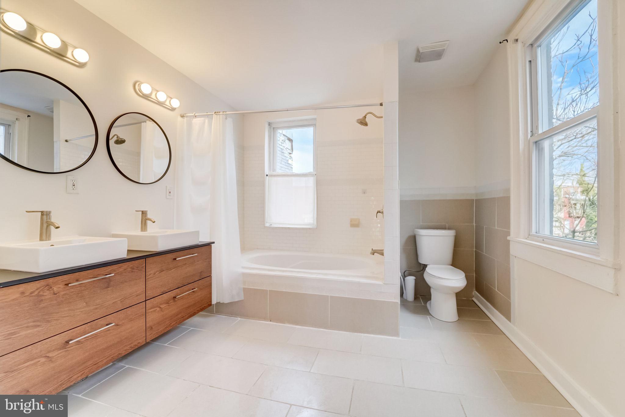 OLD GOUCHER - Residential