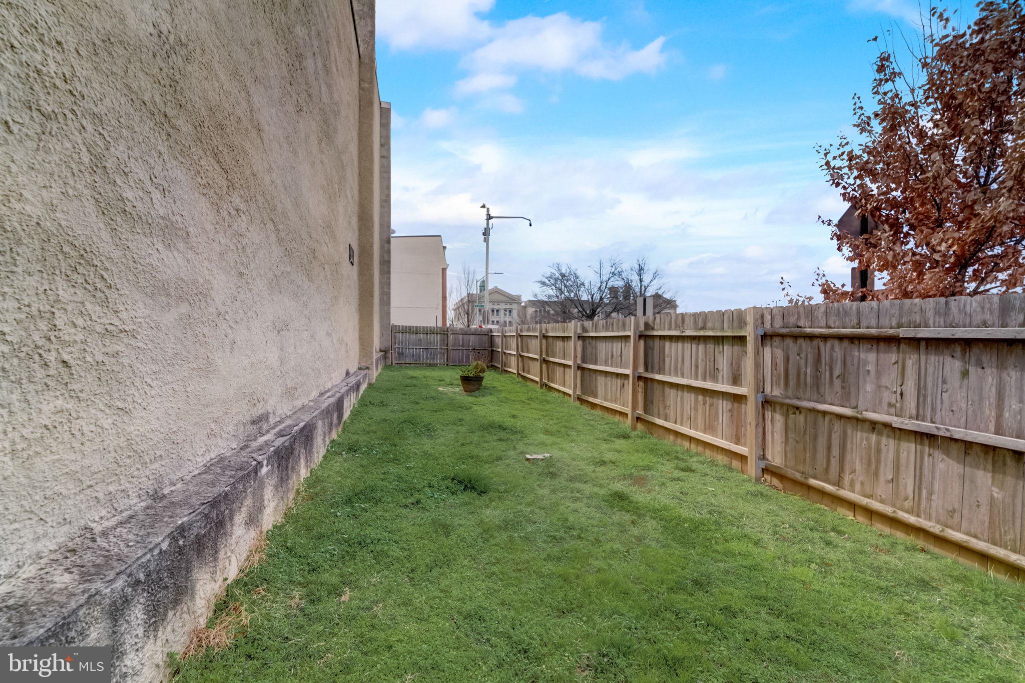 OLD GOUCHER - Residential