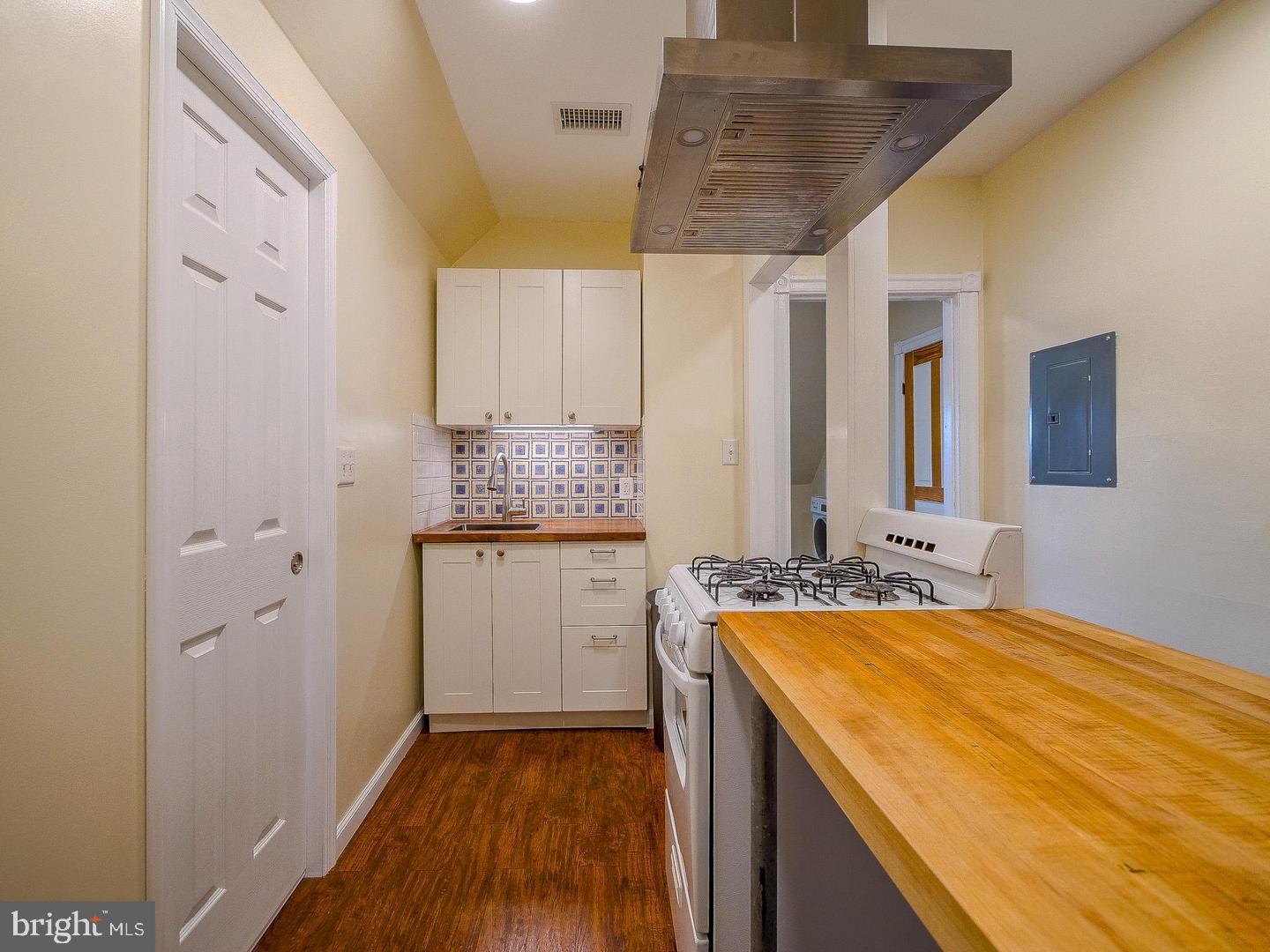 ARDMORE - Residential Lease