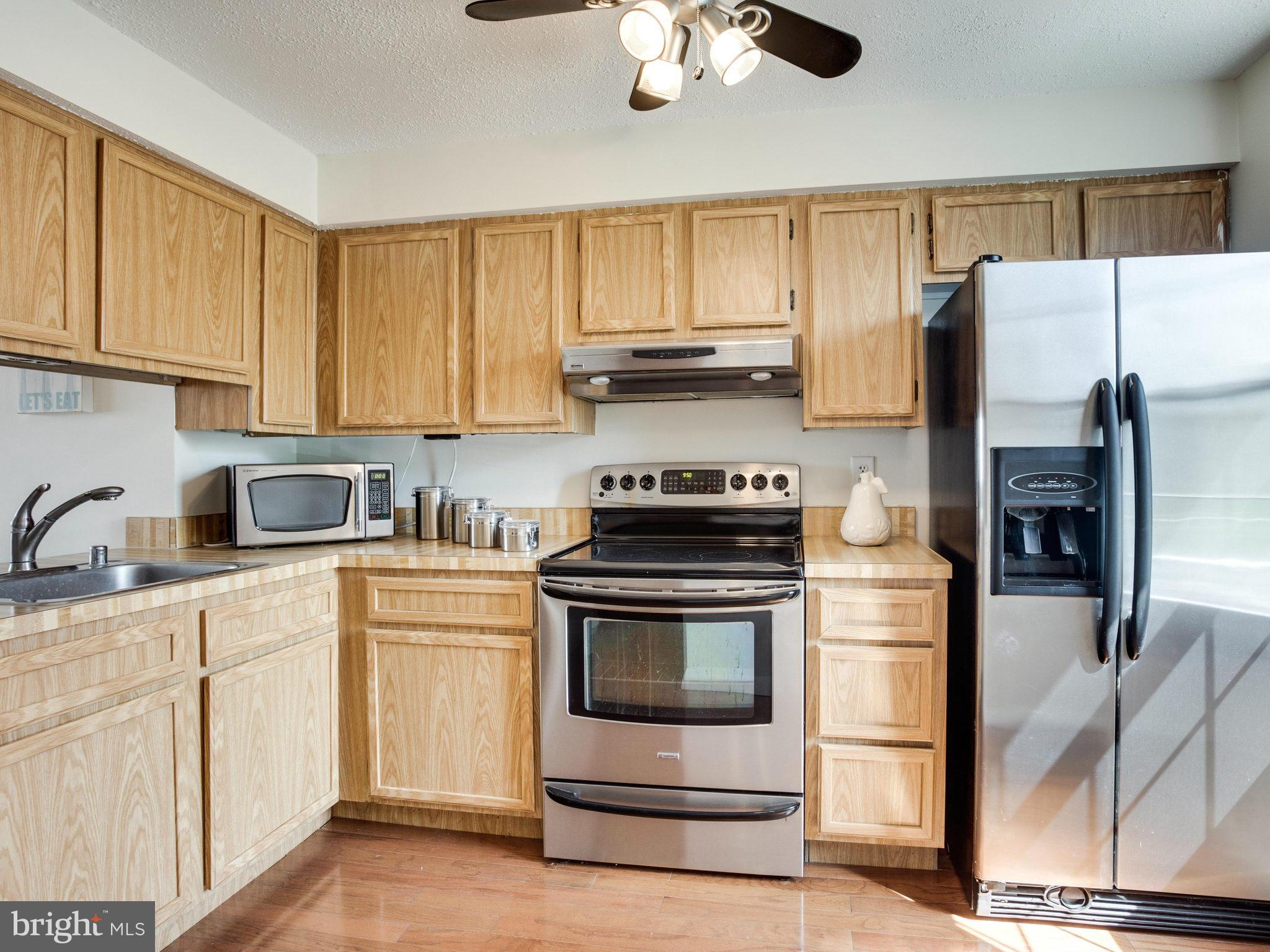 D EVEREUX WEST - Residential