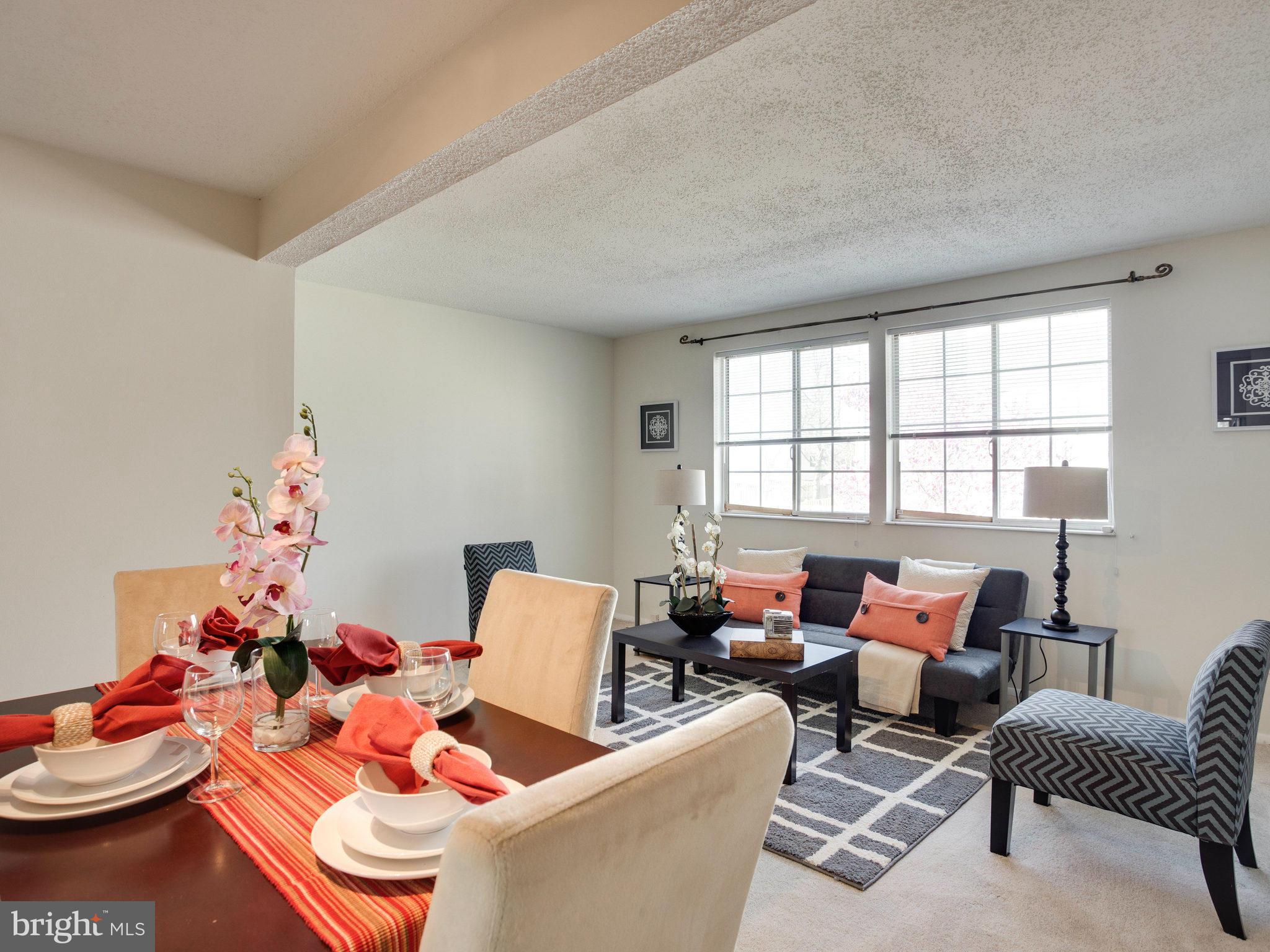 D EVEREUX WEST - Residential