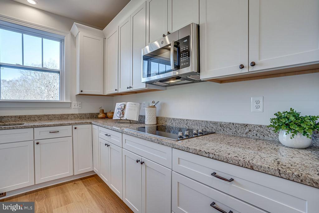 RYCEVILLE WOODS - Residential