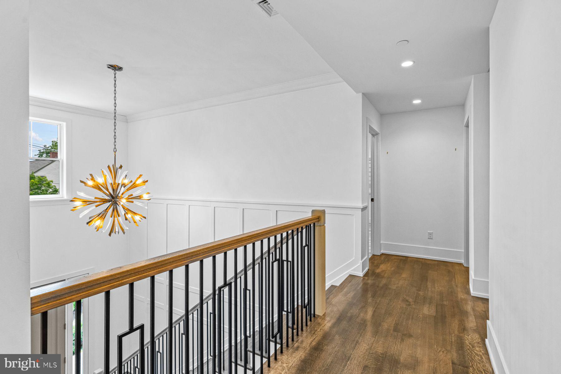 WAYNEFIELD - Residential