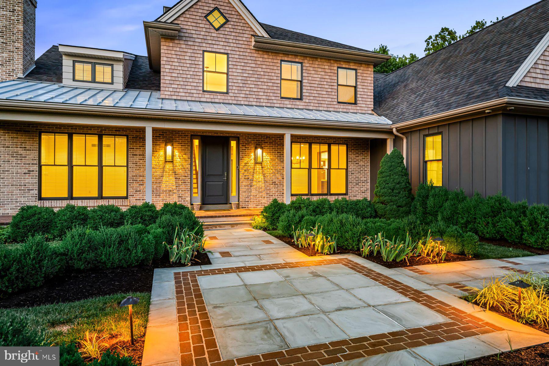 WAYNEFIELD - Residential