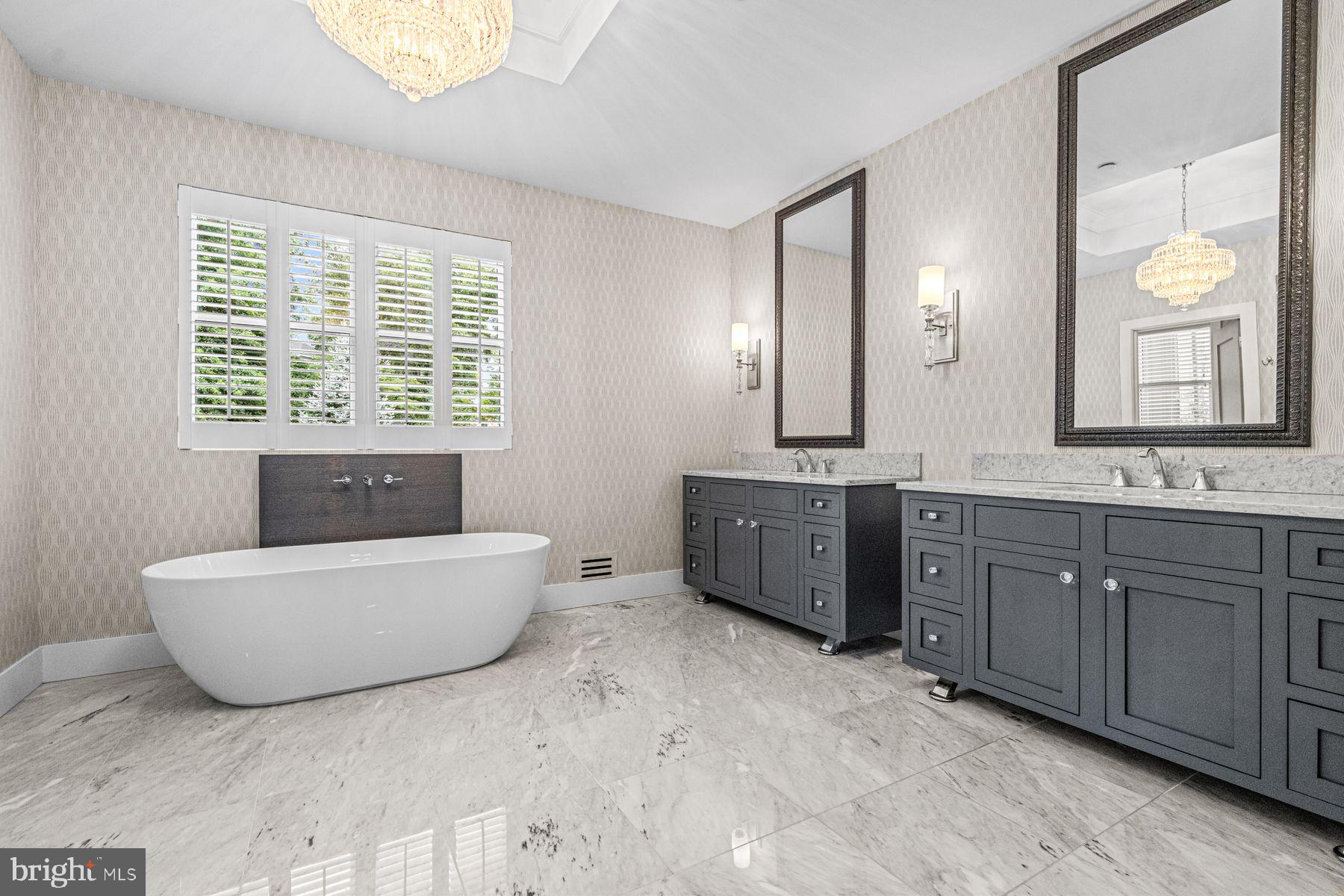 WAYNEFIELD - Residential