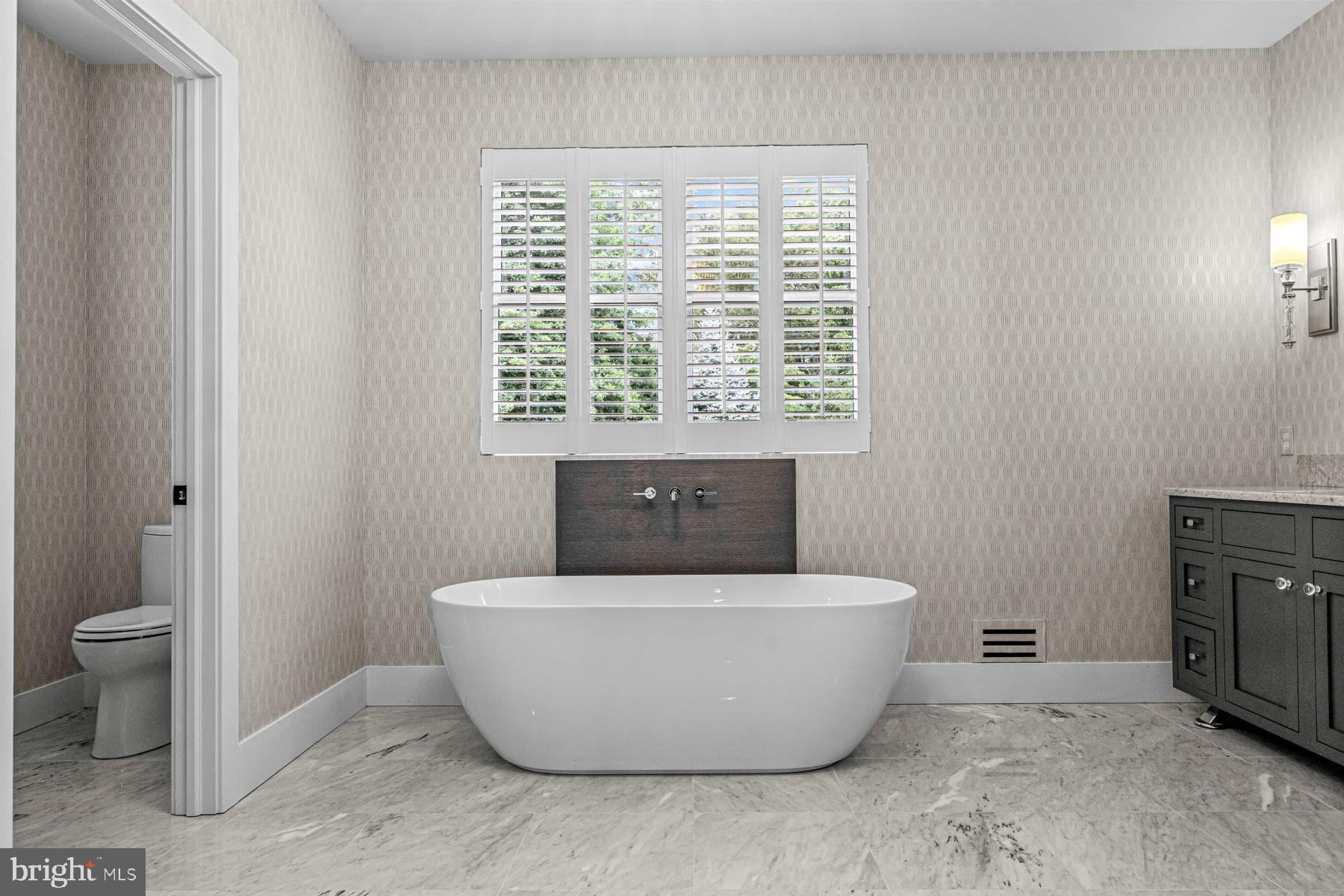 WAYNEFIELD - Residential