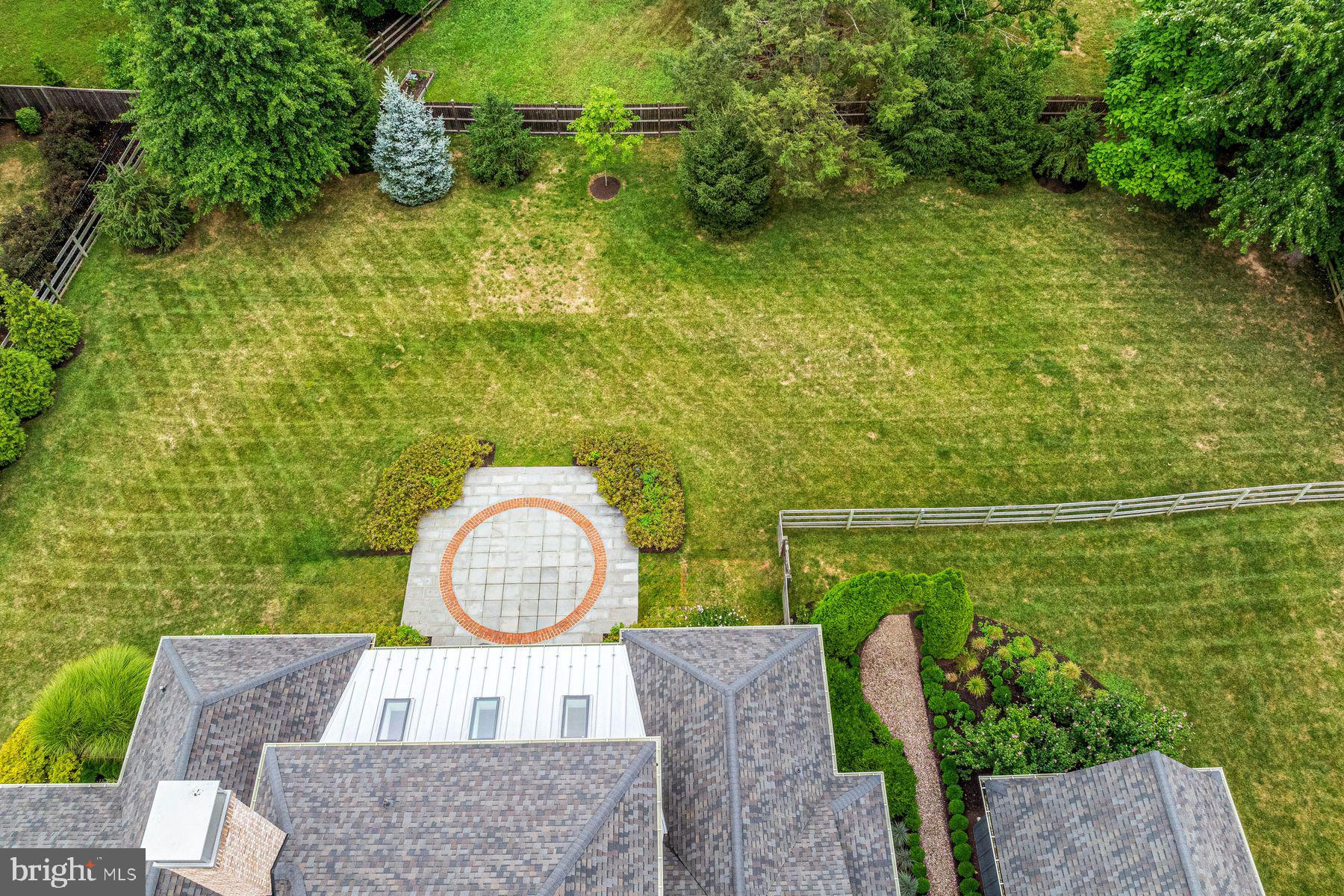 WAYNEFIELD - Residential