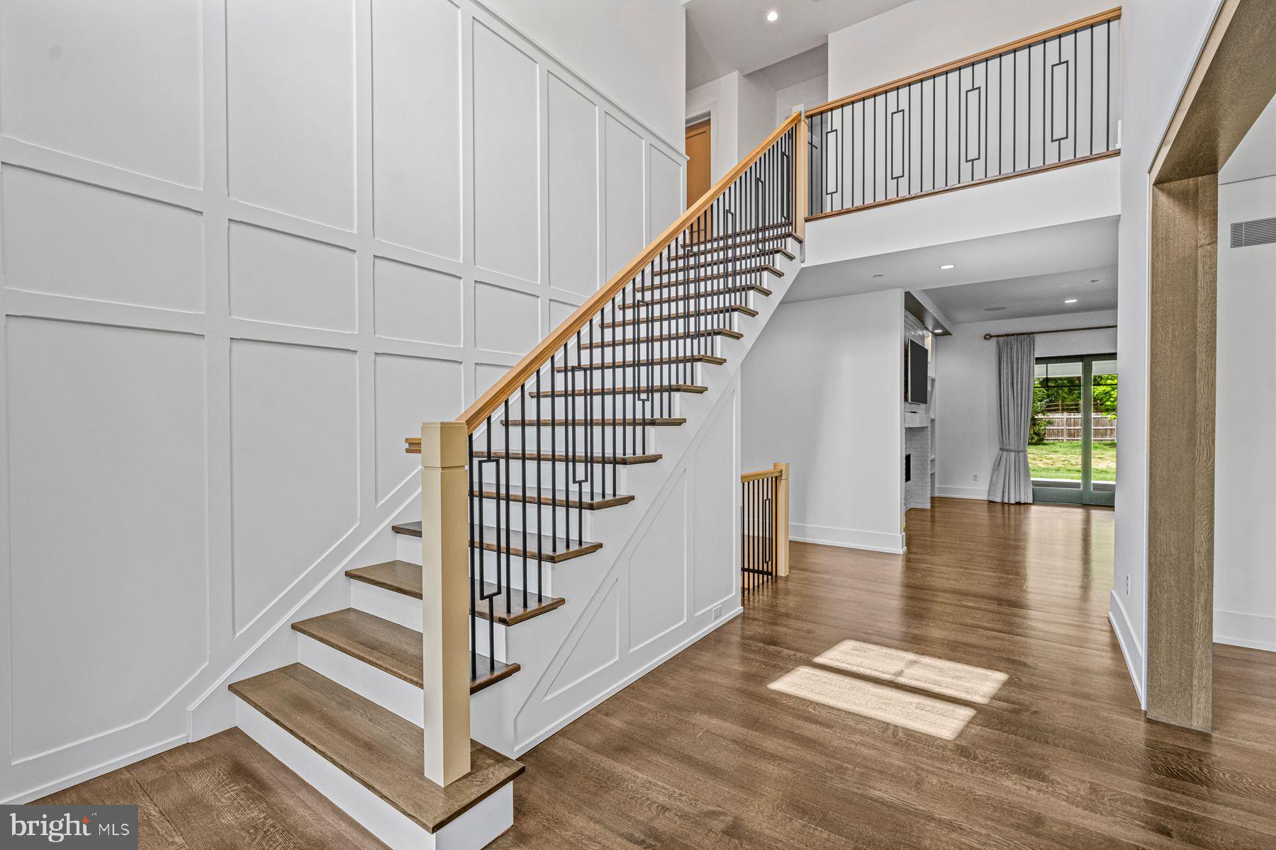 WAYNEFIELD - Residential