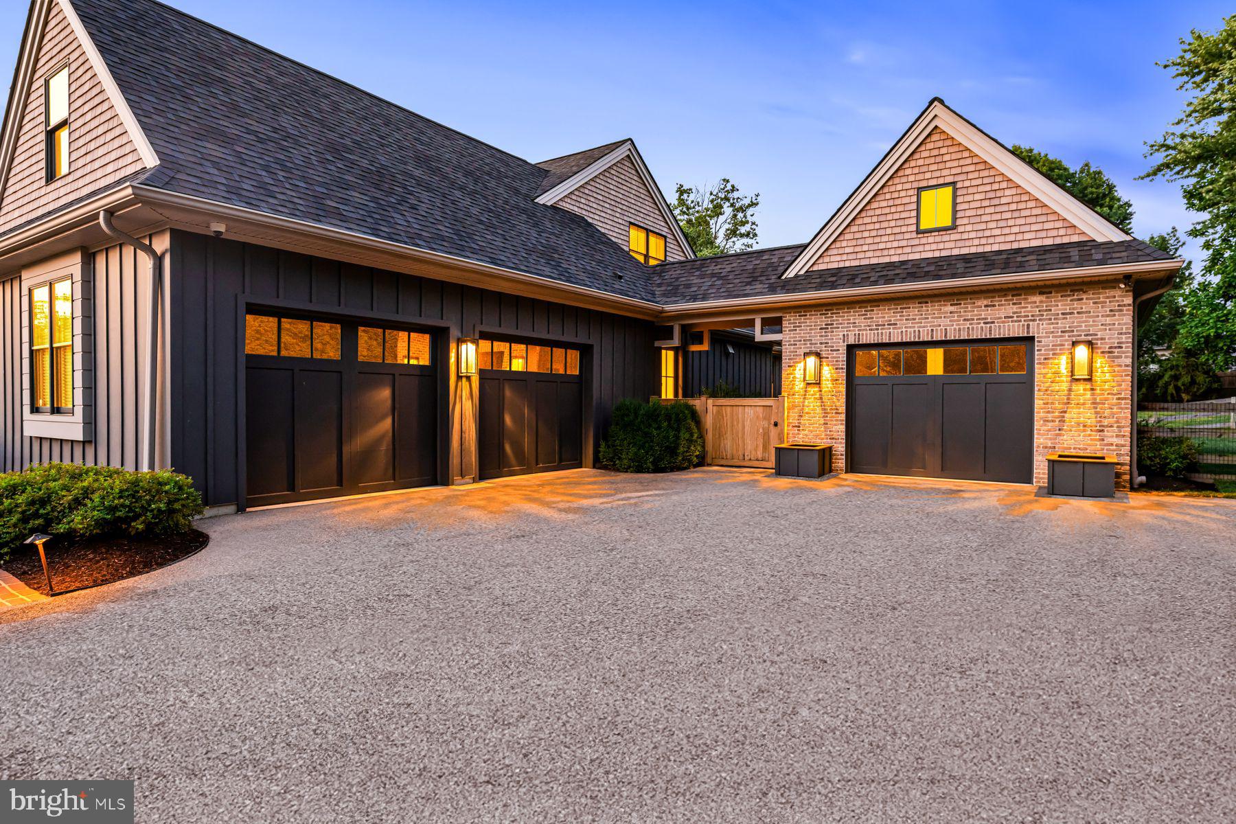 WAYNEFIELD - Residential