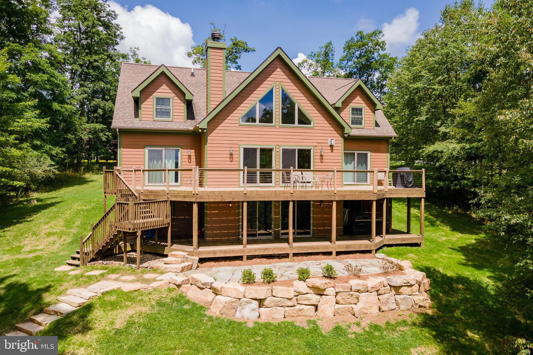WATERFRONT GREENS - Residential